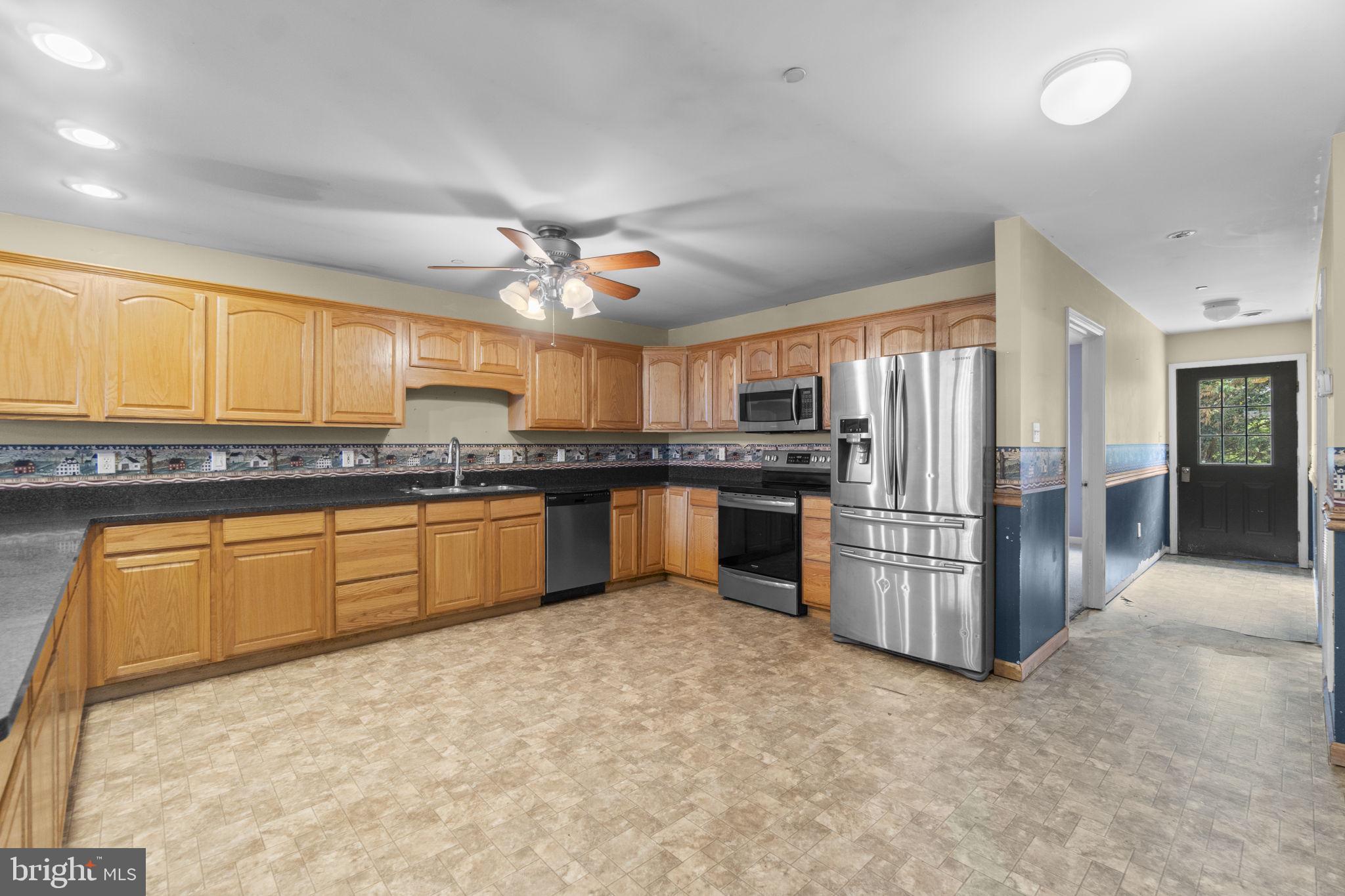 EAST RIDGE - Residential