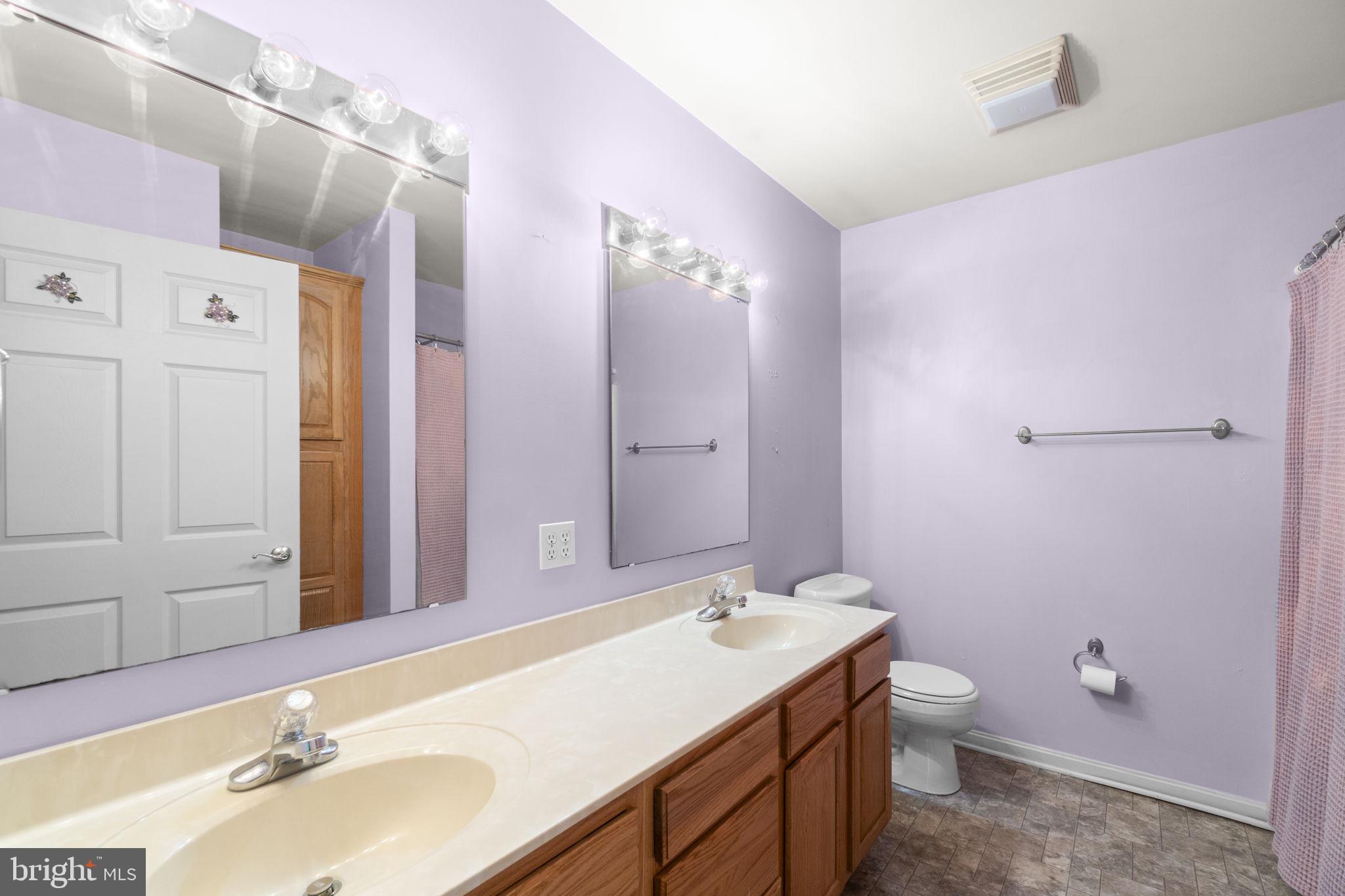 EAST RIDGE - Residential