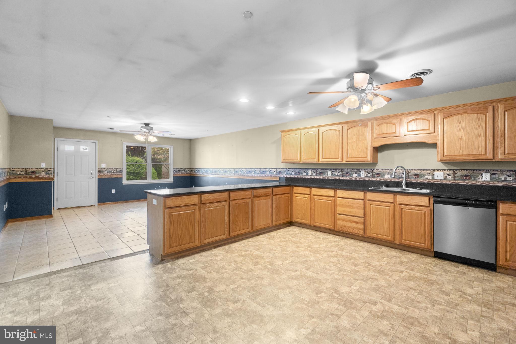 EAST RIDGE - Residential