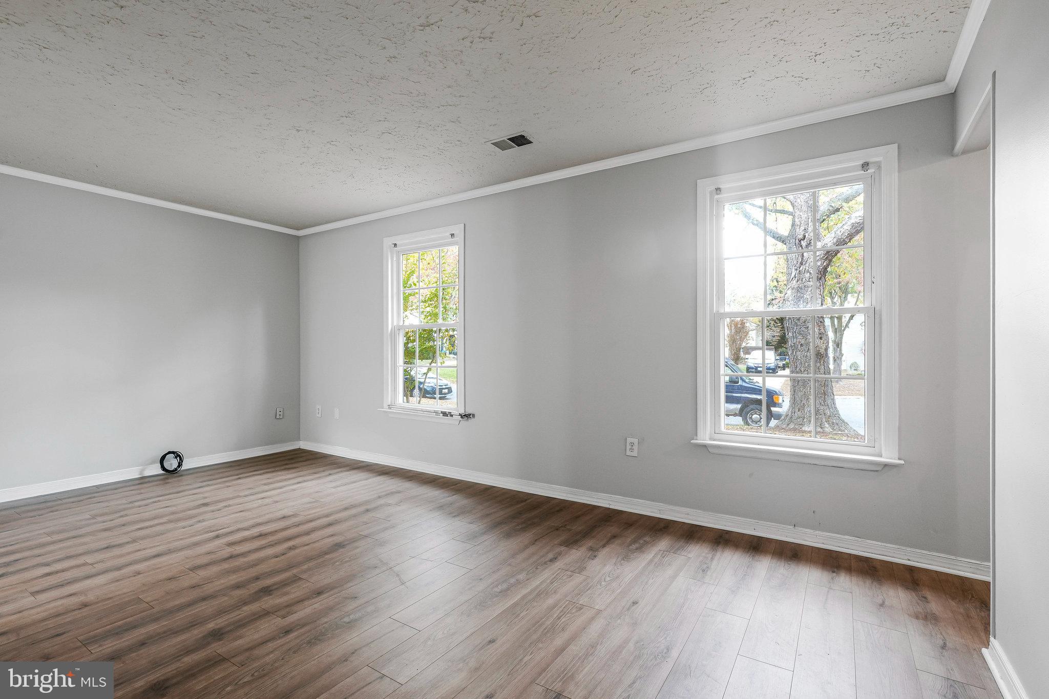 ST CHARLES SUB - WAKEFIELD - Residential