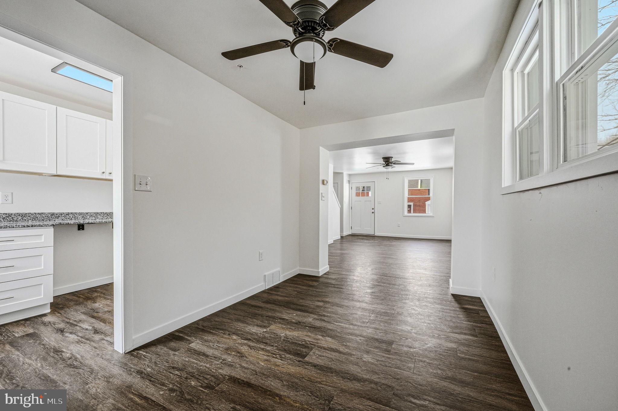 COLLEGE PARK - Residential