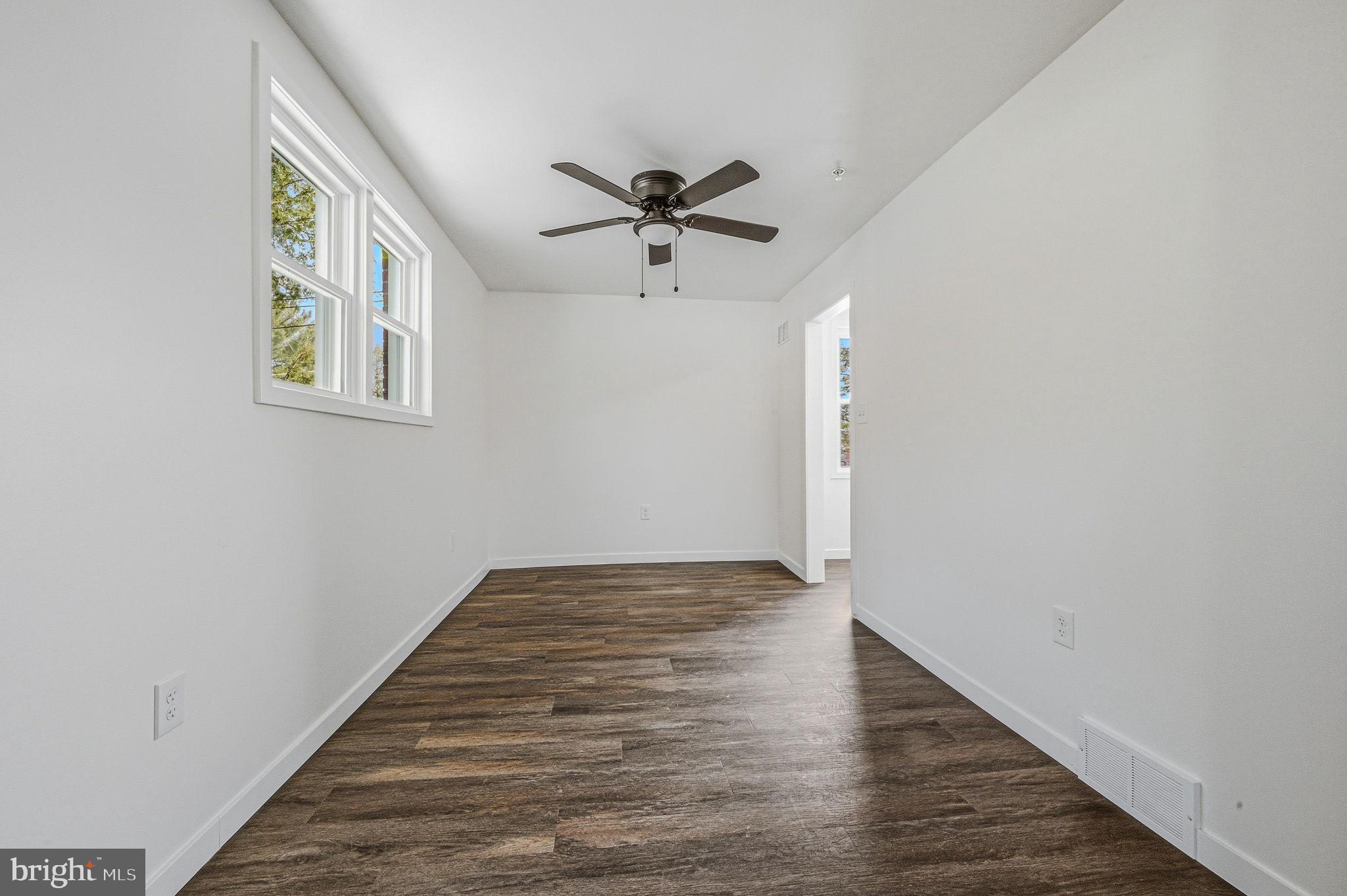 COLLEGE PARK - Residential