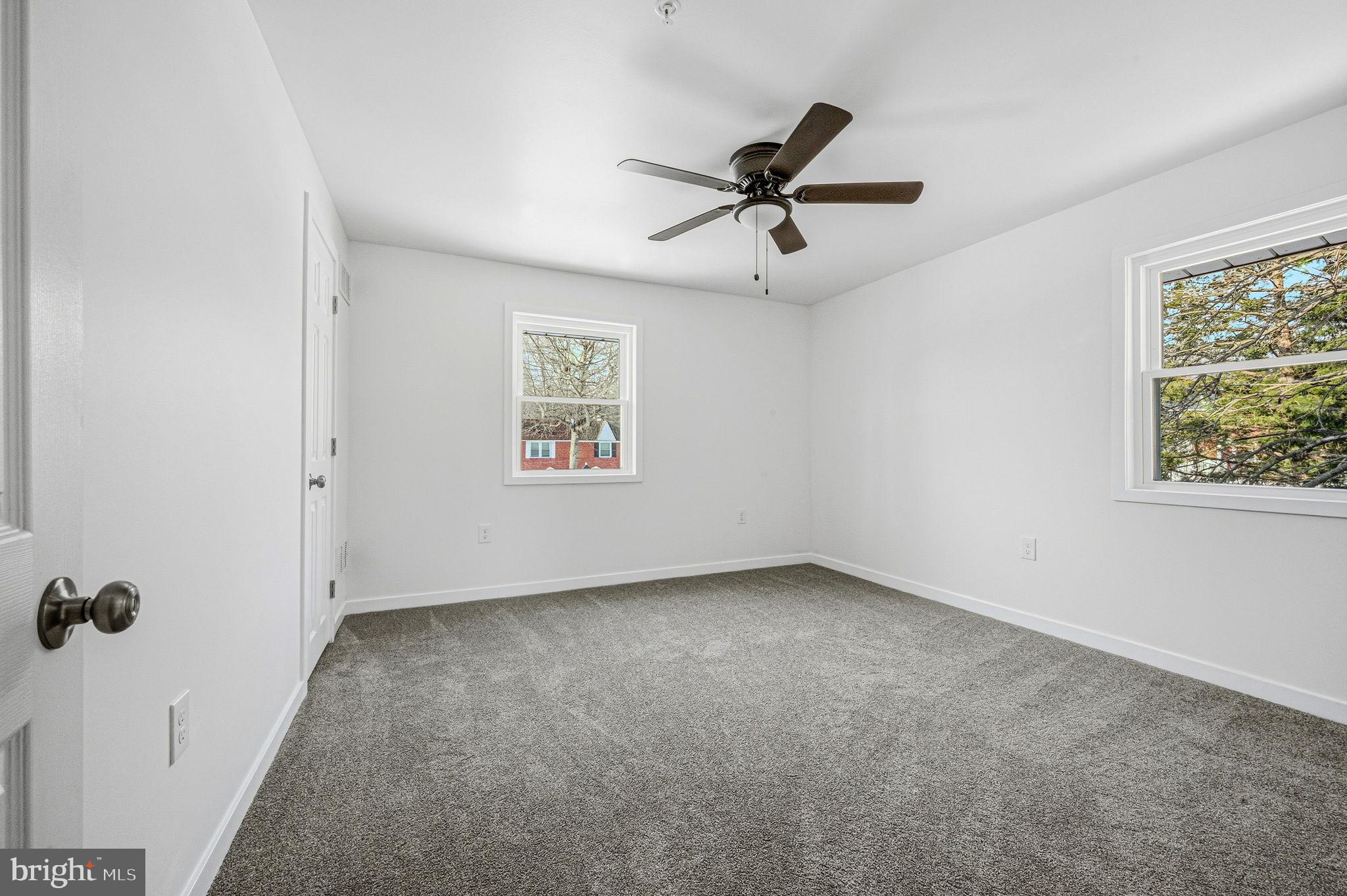 COLLEGE PARK - Residential