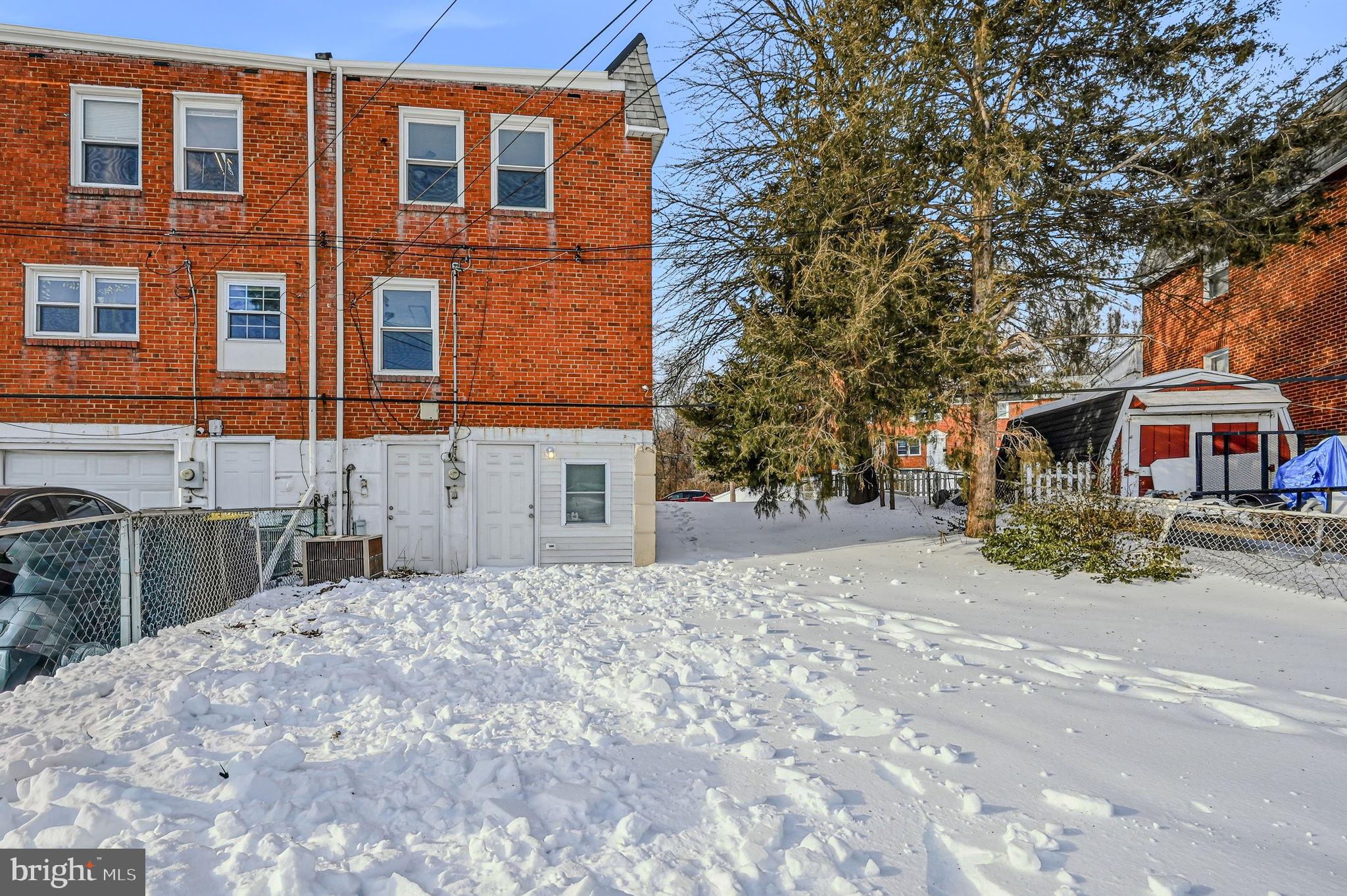 COLLEGE PARK - Residential