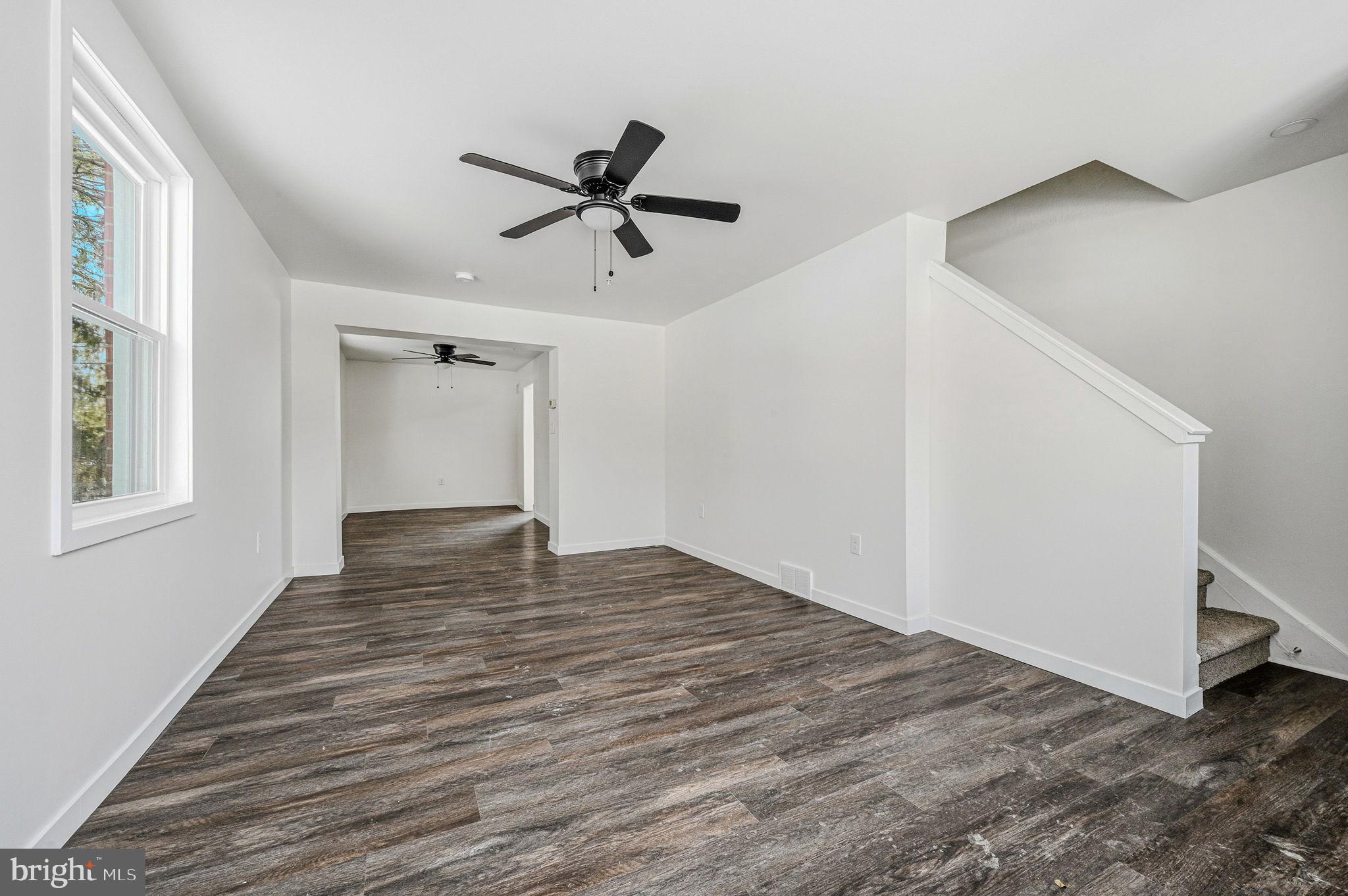 COLLEGE PARK - Residential