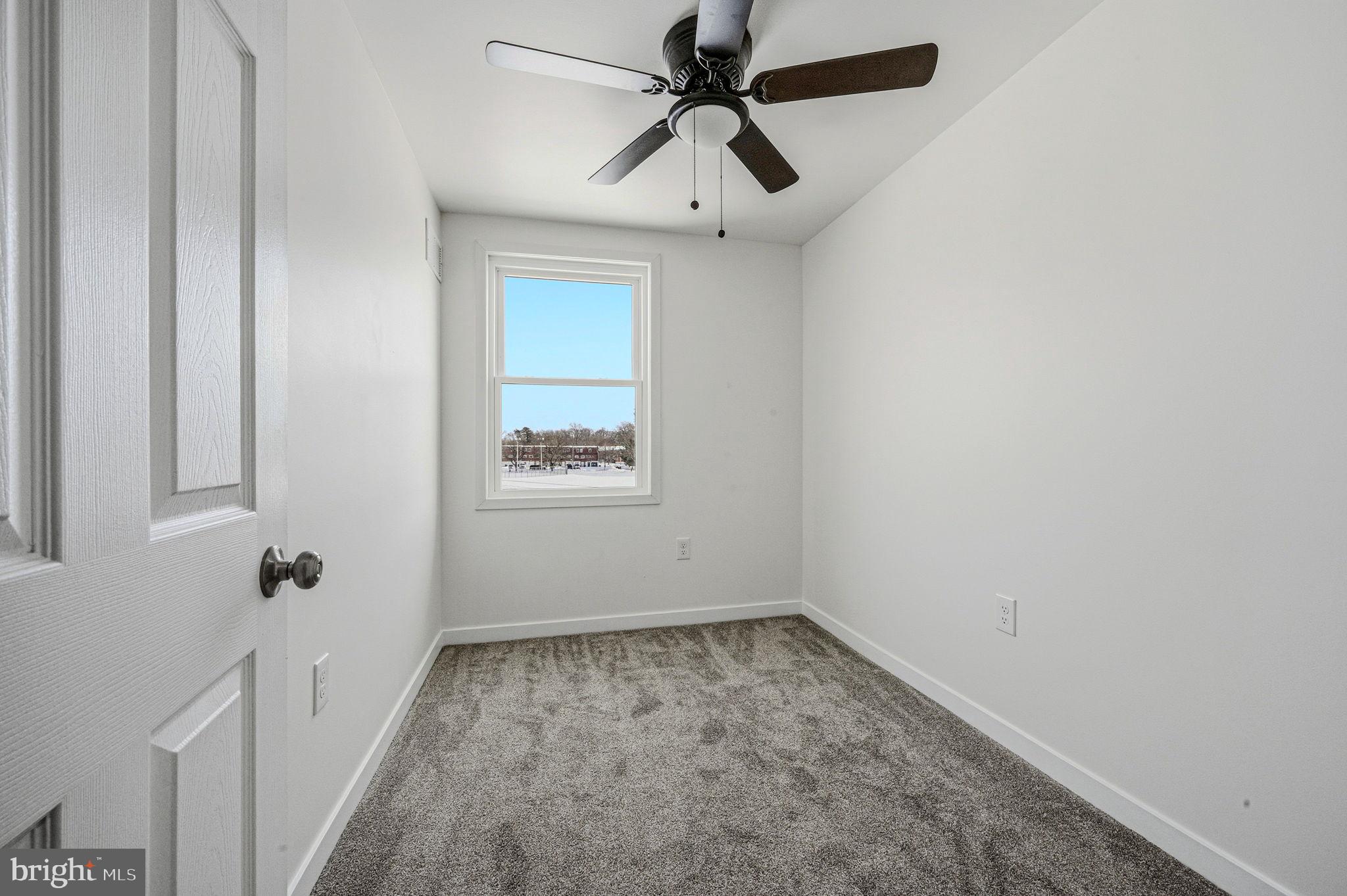 COLLEGE PARK - Residential