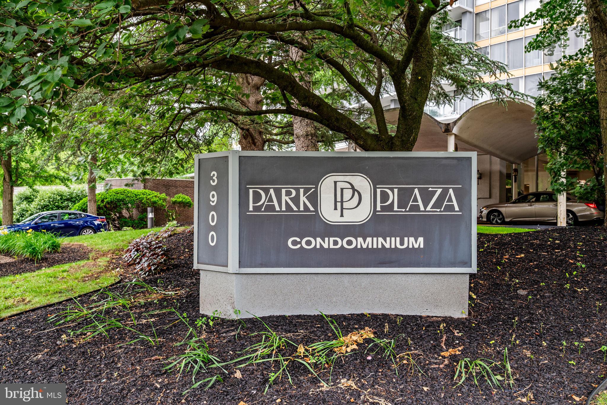 PARK PLAZA - Residential