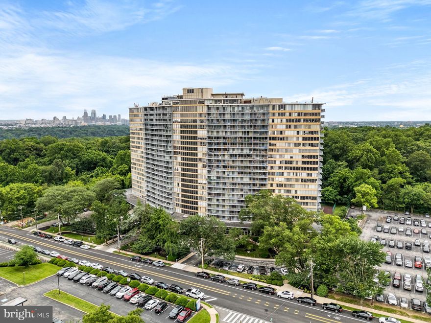 Enjoy low-maintenance living in this bright 1-bedroom, 1-bath condo at Park Plaza in Wynnefield Heights—just steps from Chamounix Park Drive and the Belmont Plateau in Fairmount Park. This well-appointed unit offers an open layout, ample storage, and peaceful views.
Park Plaza is more than a home—it’s a lifestyle. Amenities include a 24-hour front desk with concierge, fitness center, indoor/outdoor pool, and community spaces. All utilities are covered in the monthly fee. Conveniently located near public transit, major highways, shopping, dining, and outdoor recreation.