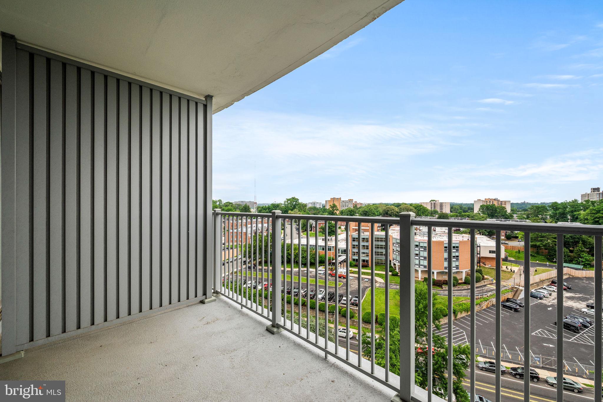 PARK PLAZA - Residential