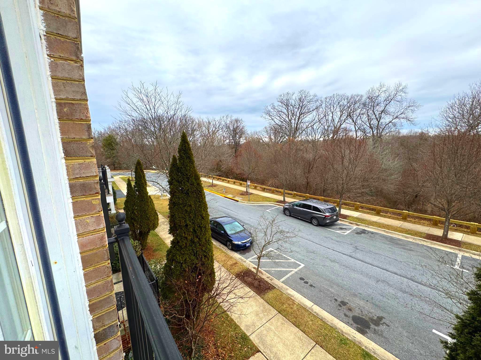 HIDDEN CREEK - Residential Lease