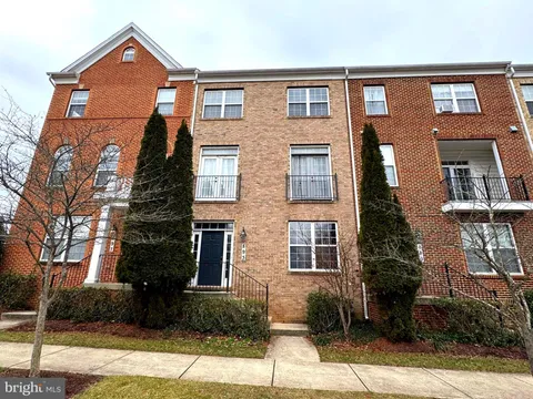 893 Hidden Marsh Street, Gaithersburg, MD MLS: MDMC2165278