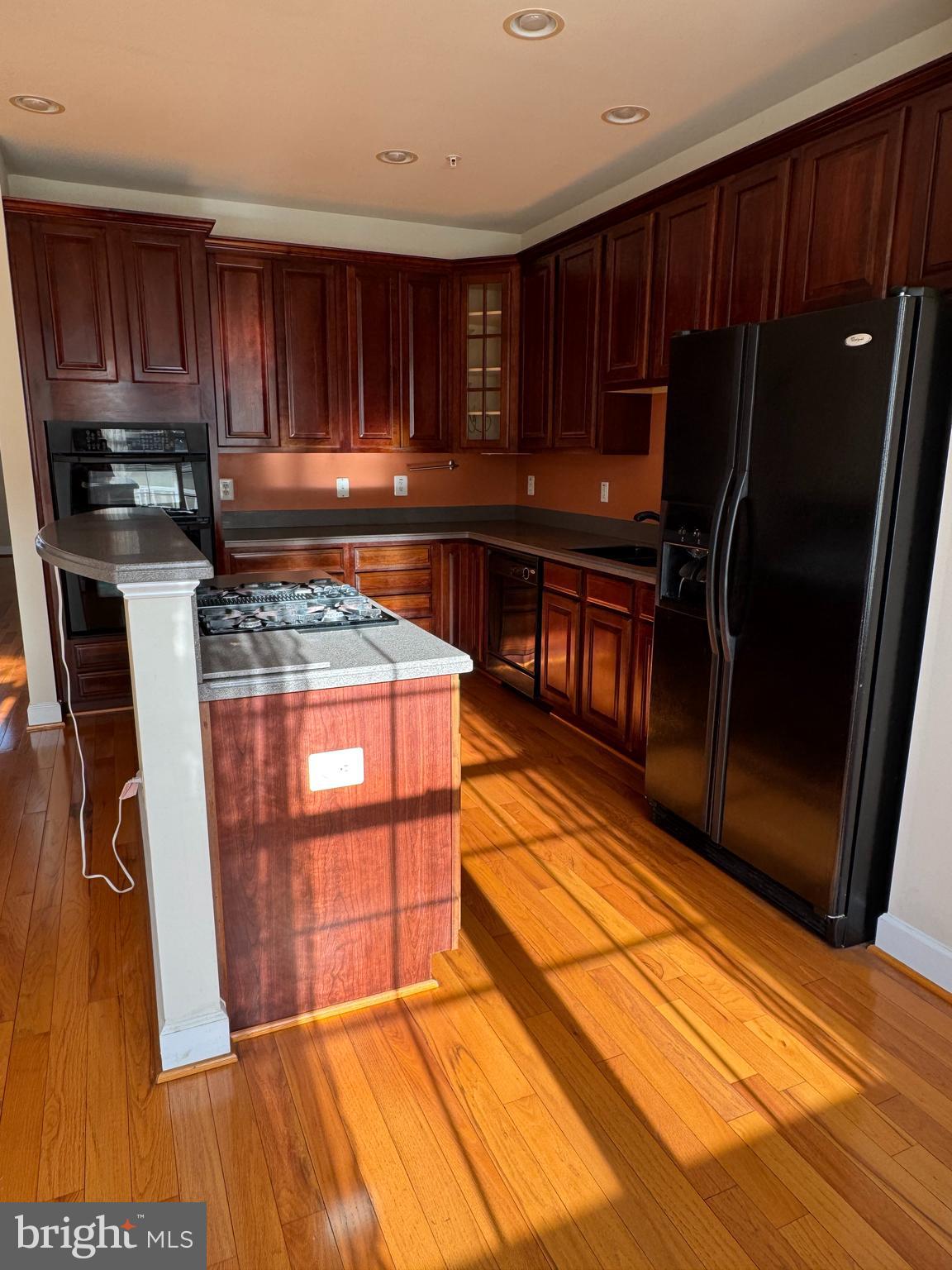 HIDDEN CREEK - Residential Lease