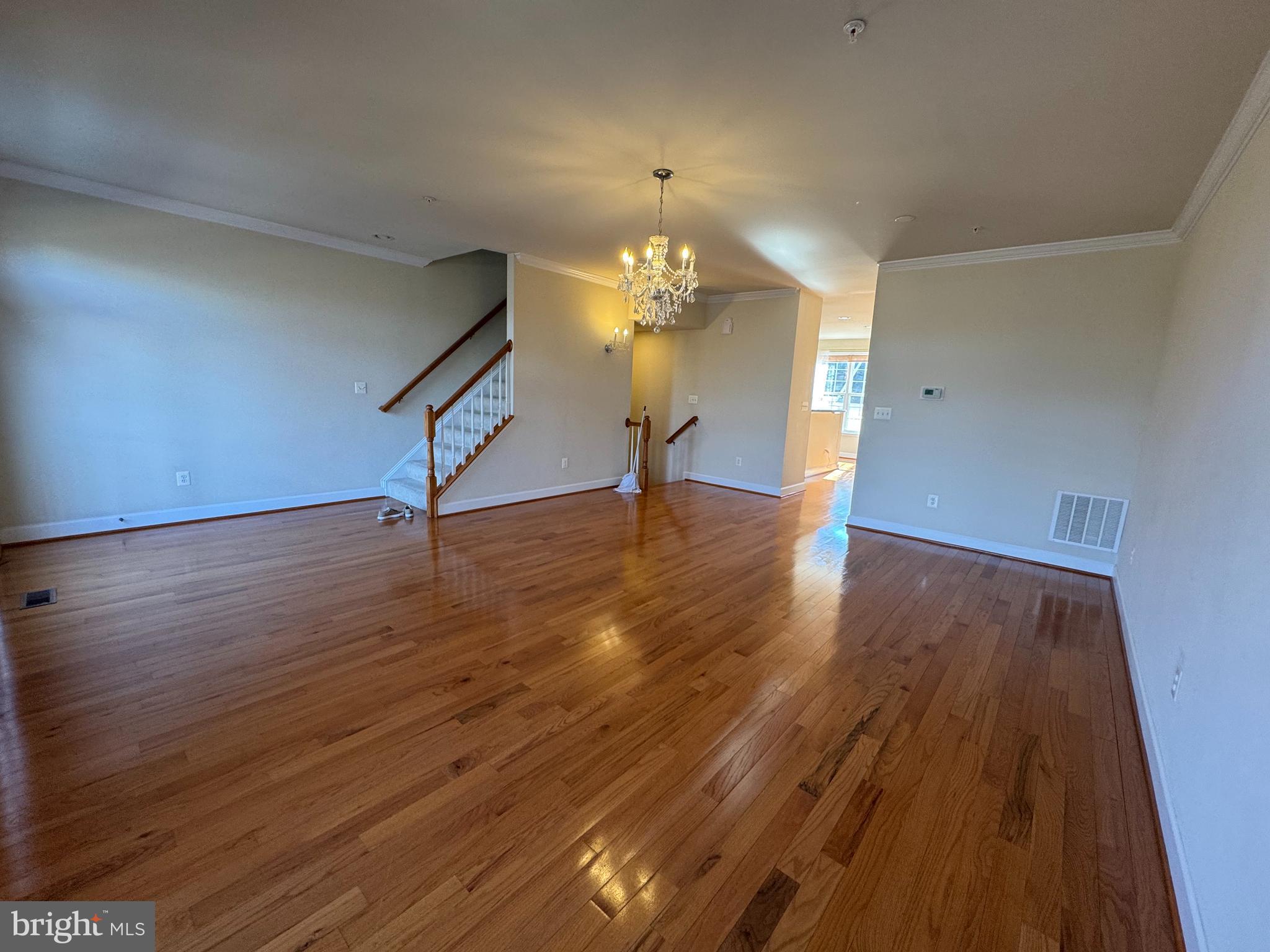 HIDDEN CREEK - Residential Lease