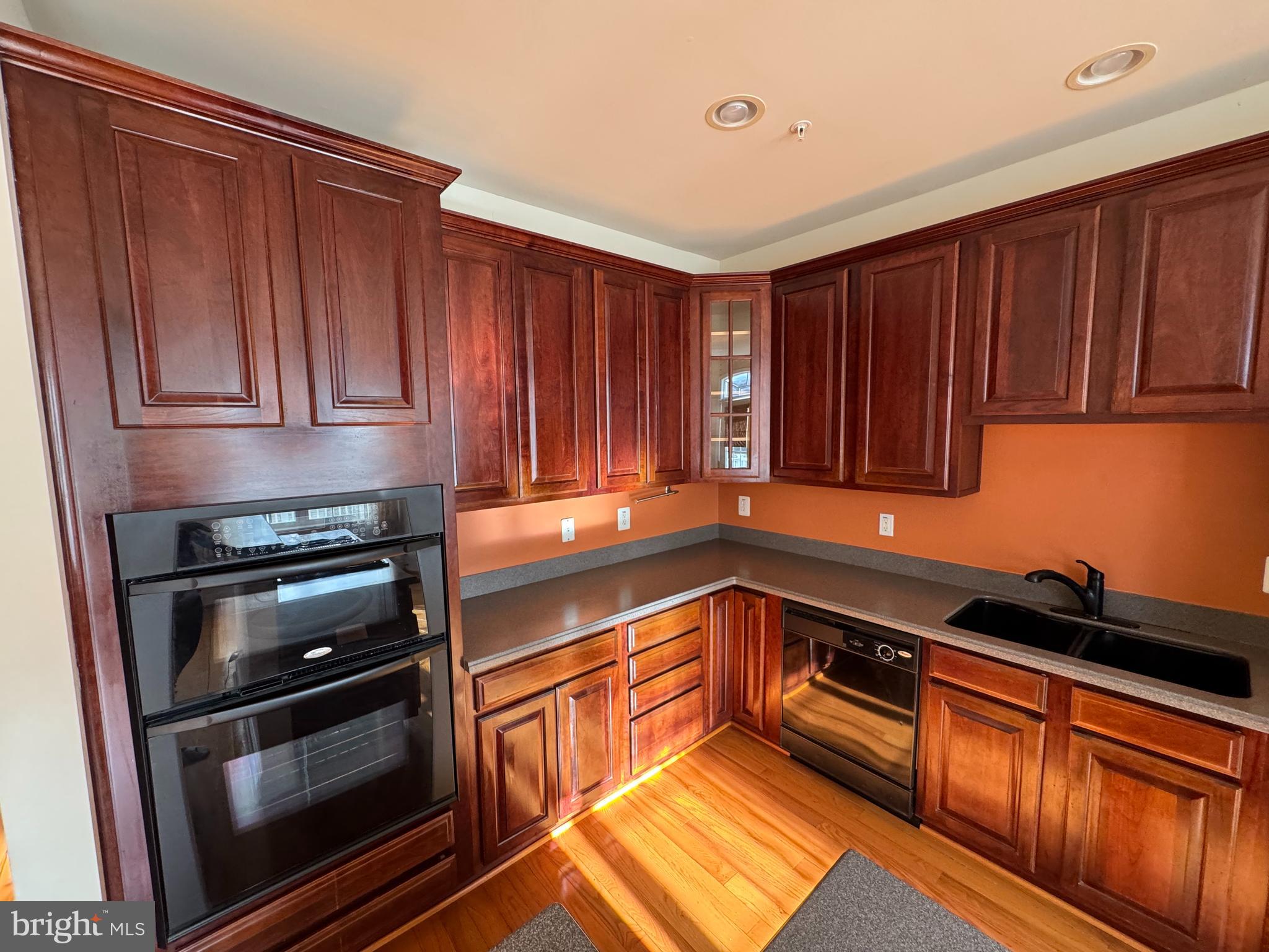 HIDDEN CREEK - Residential Lease