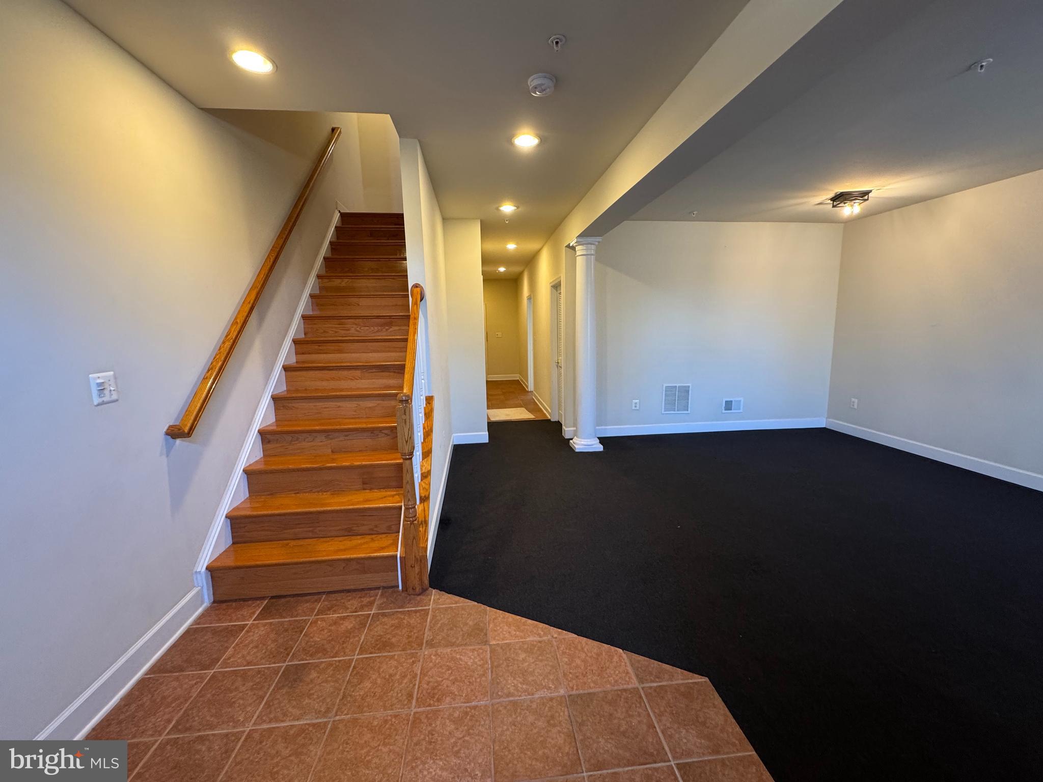 HIDDEN CREEK - Residential Lease