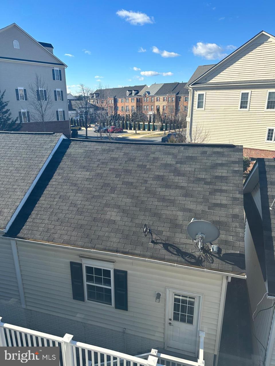 HIDDEN CREEK - Residential Lease