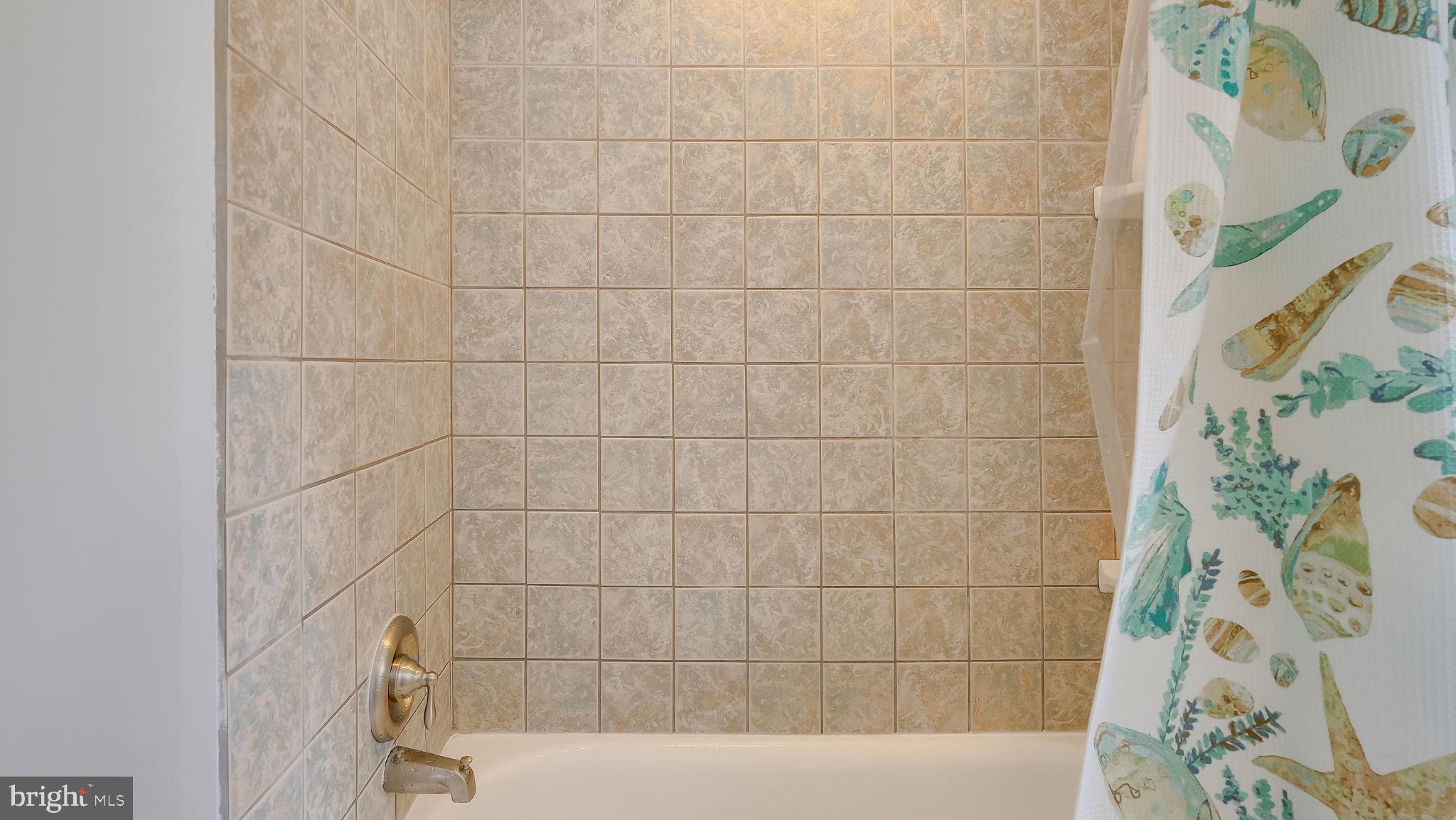 WILLOW GREENE - Residential