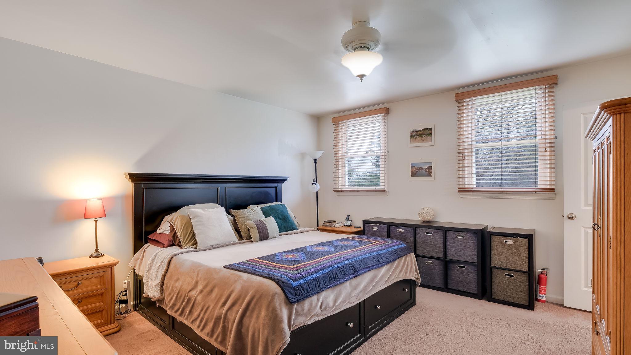 WILLOW GREENE - Residential