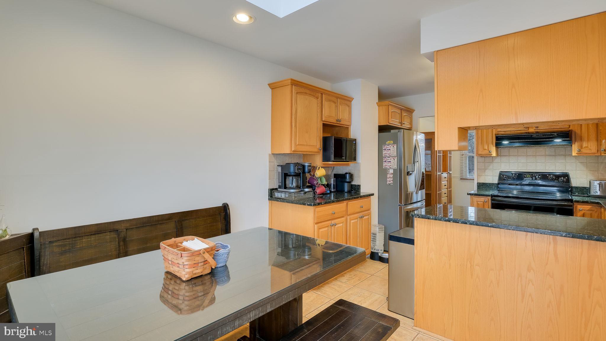 WILLOW GREENE - Residential