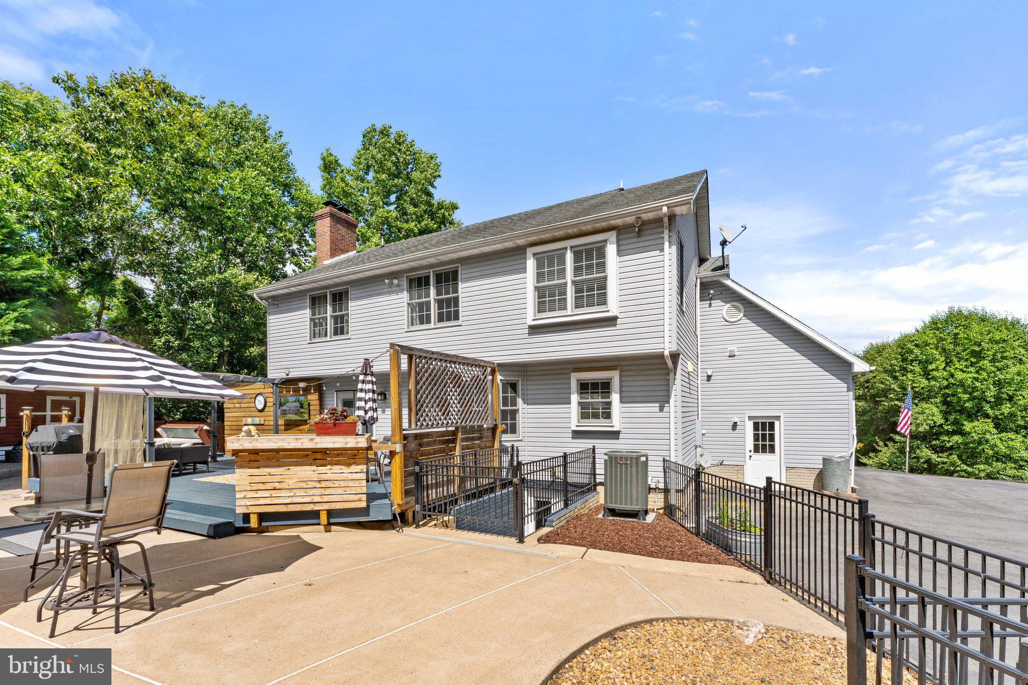 ERINBROOK - Residential