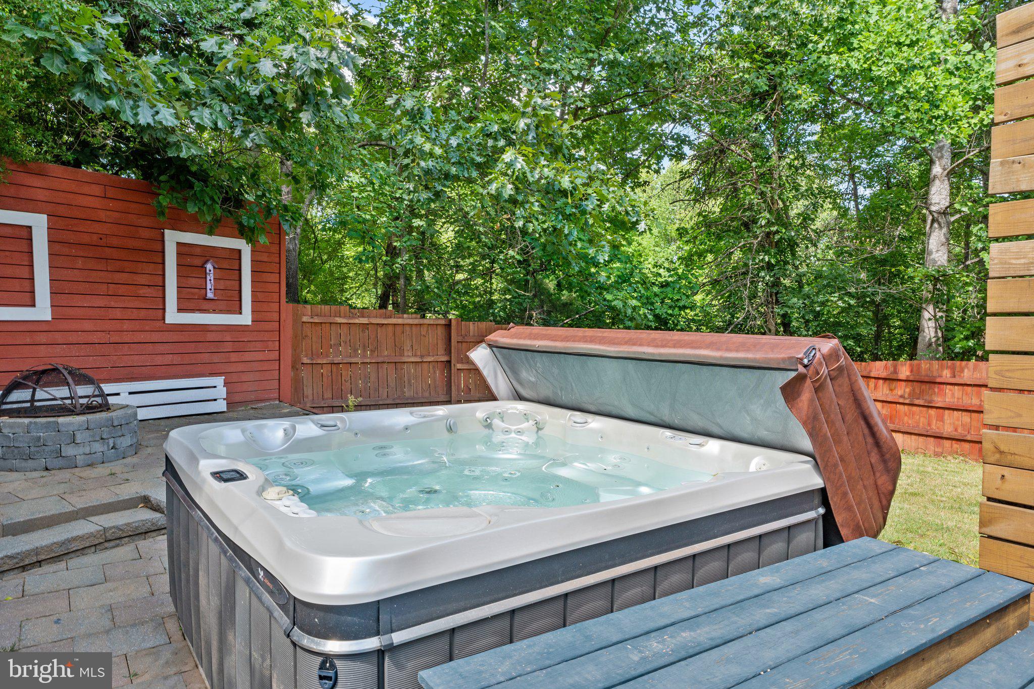 ERINBROOK - Residential