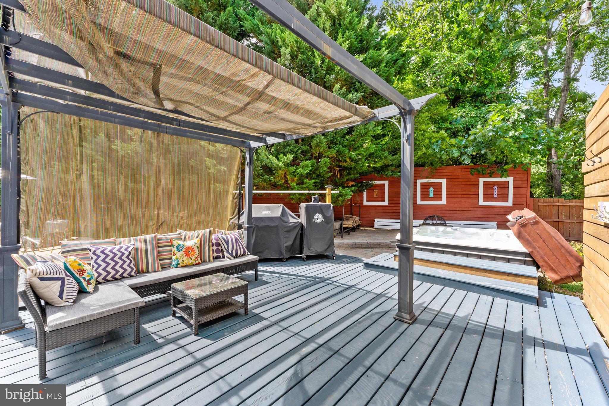 ERINBROOK - Residential