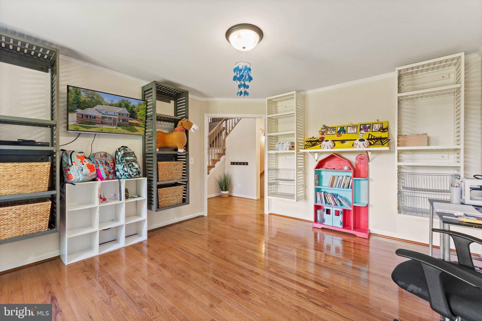 ERINBROOK - Residential