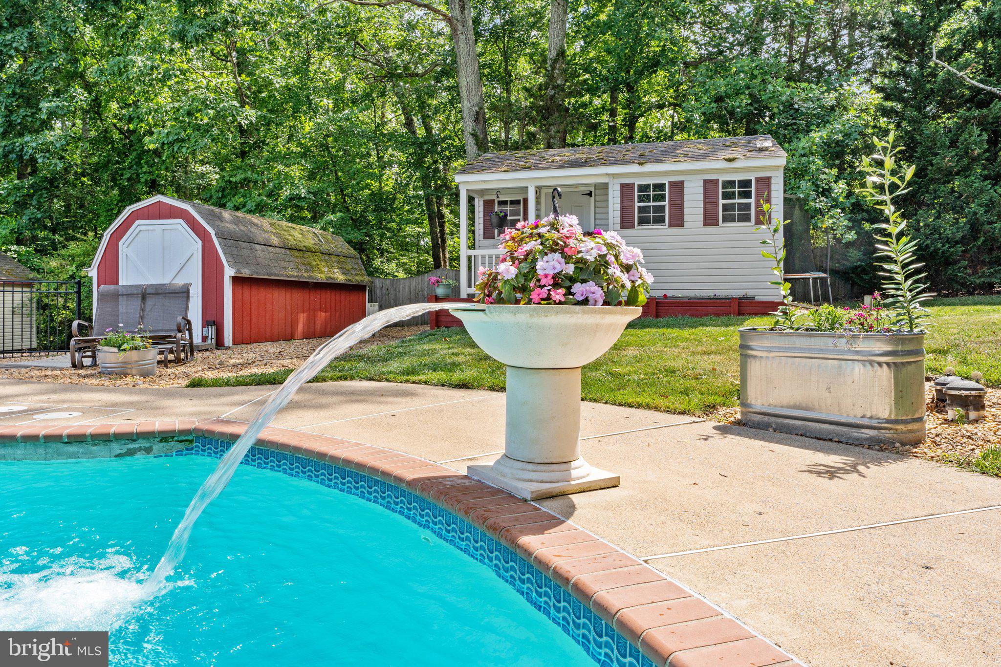 ERINBROOK - Residential