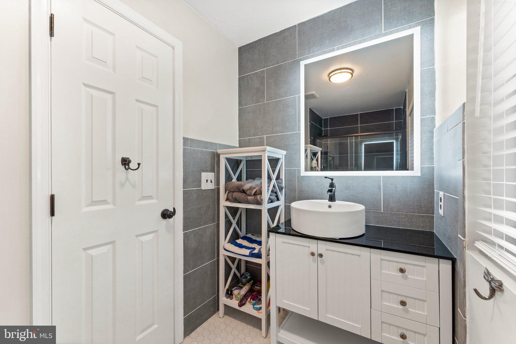 ERINBROOK - Residential