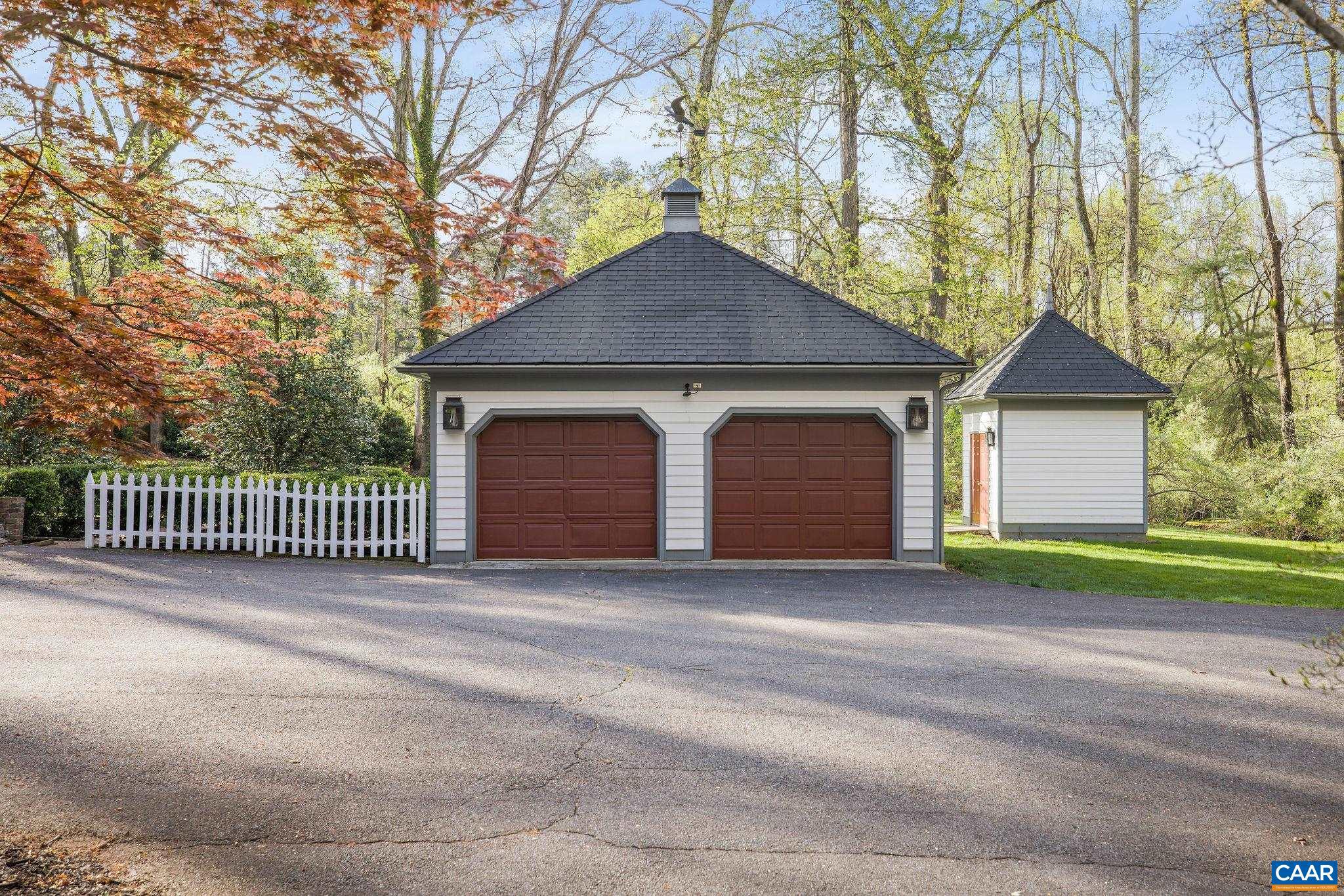 EDNAM FOREST - Residential