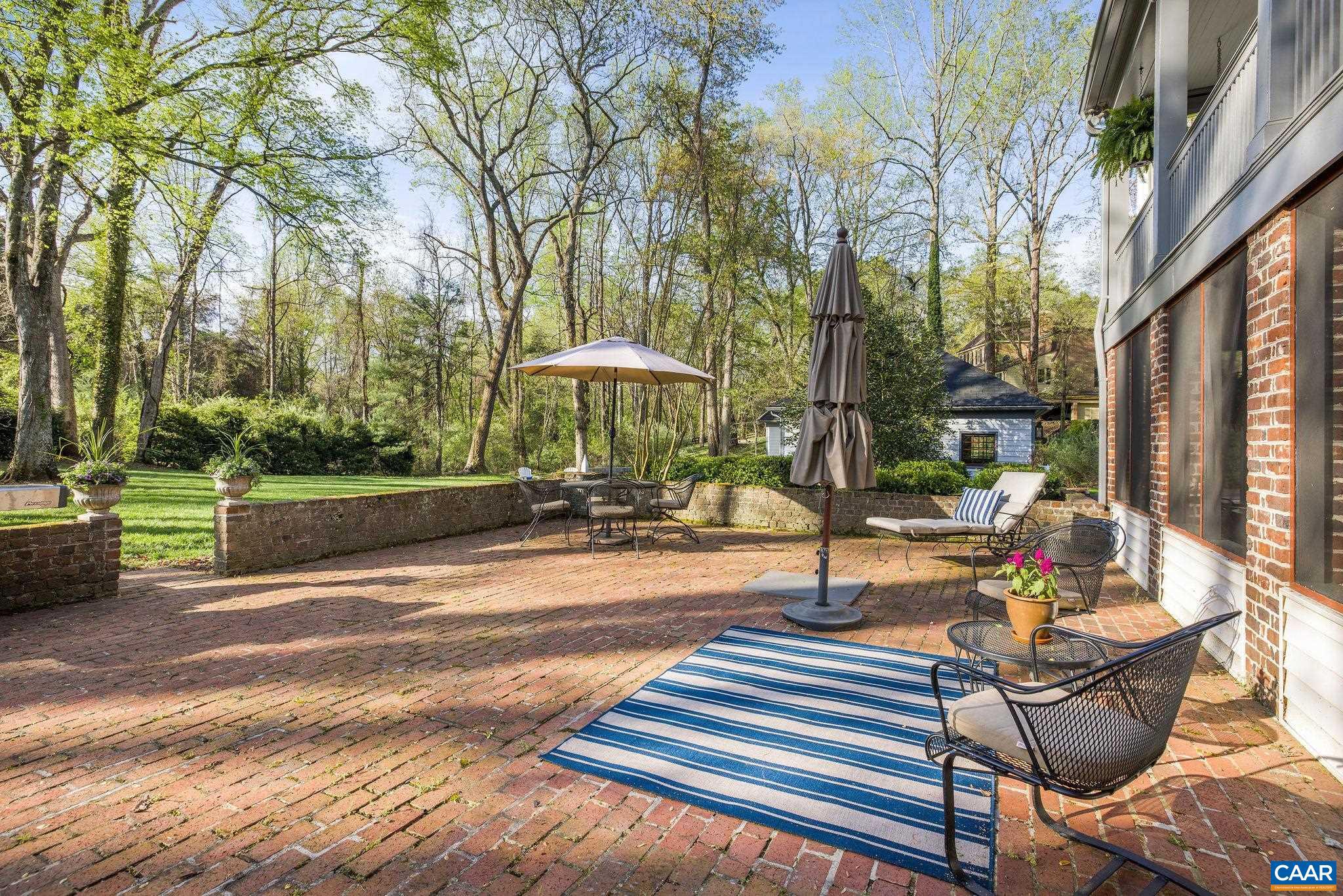 EDNAM FOREST - Residential