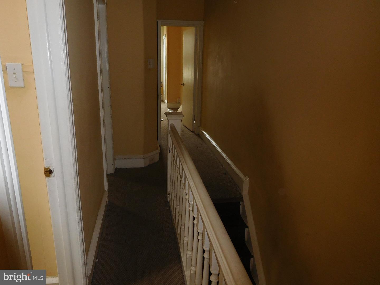 KENSINGTON - Residential