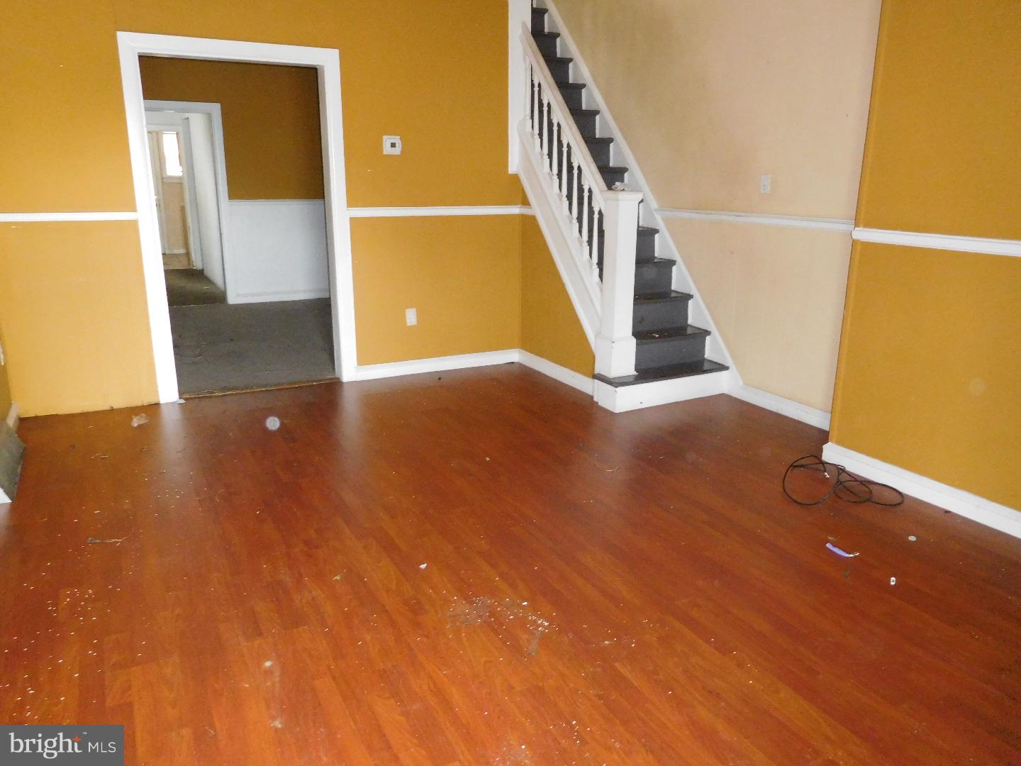 KENSINGTON - Residential