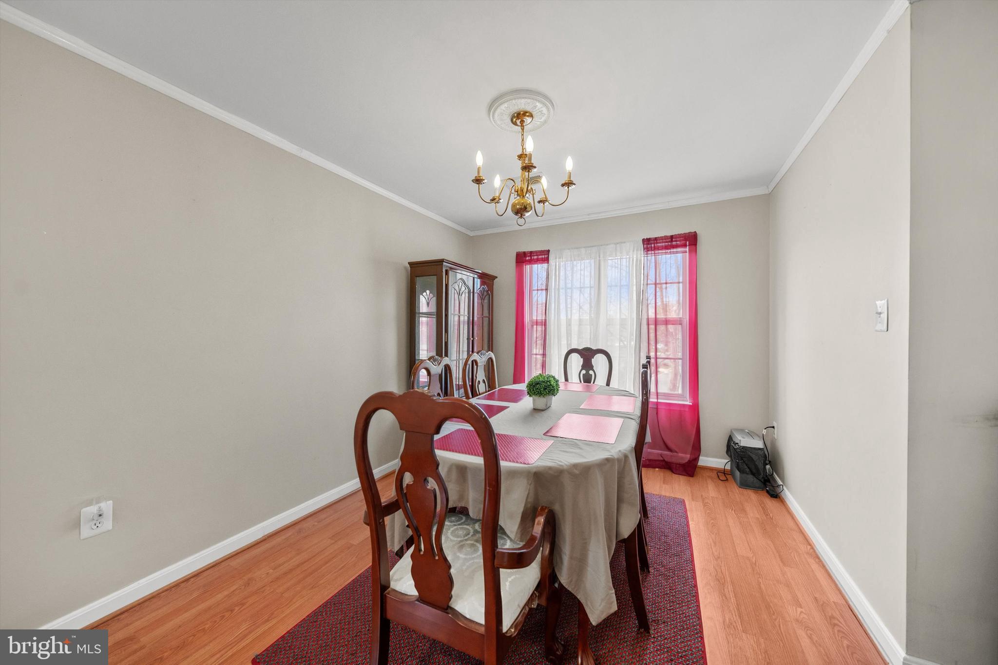 ETON PLACE - Residential