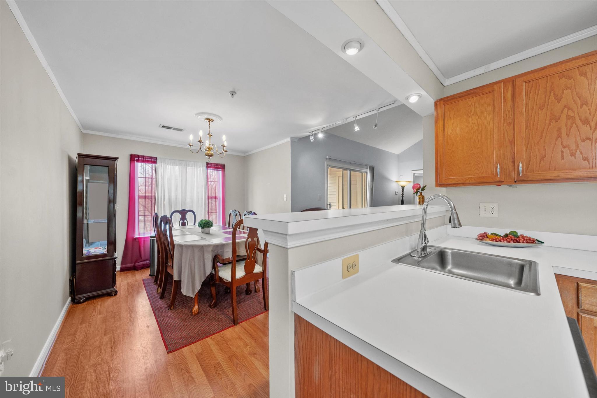 ETON PLACE - Residential