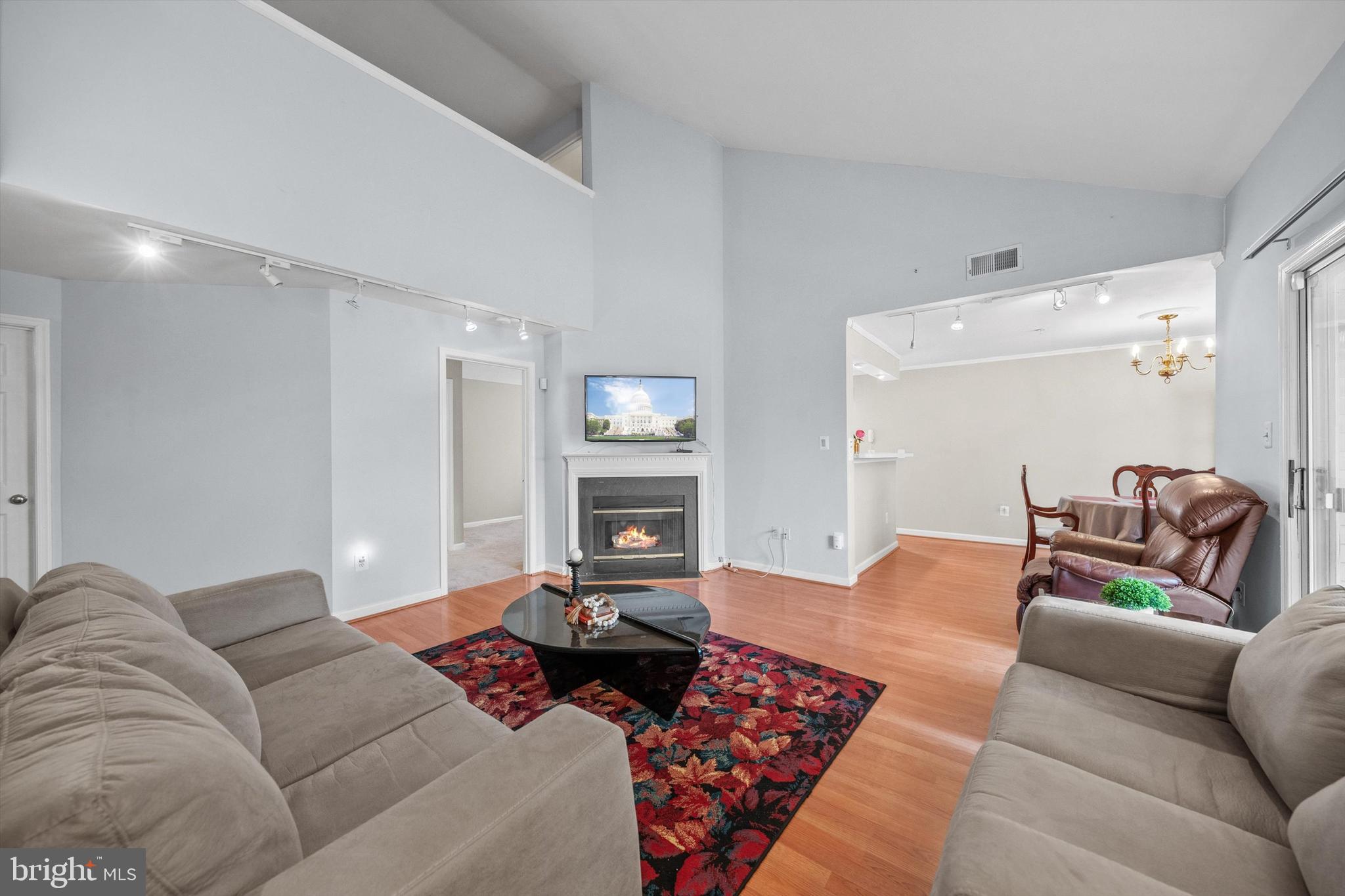 ETON PLACE - Residential