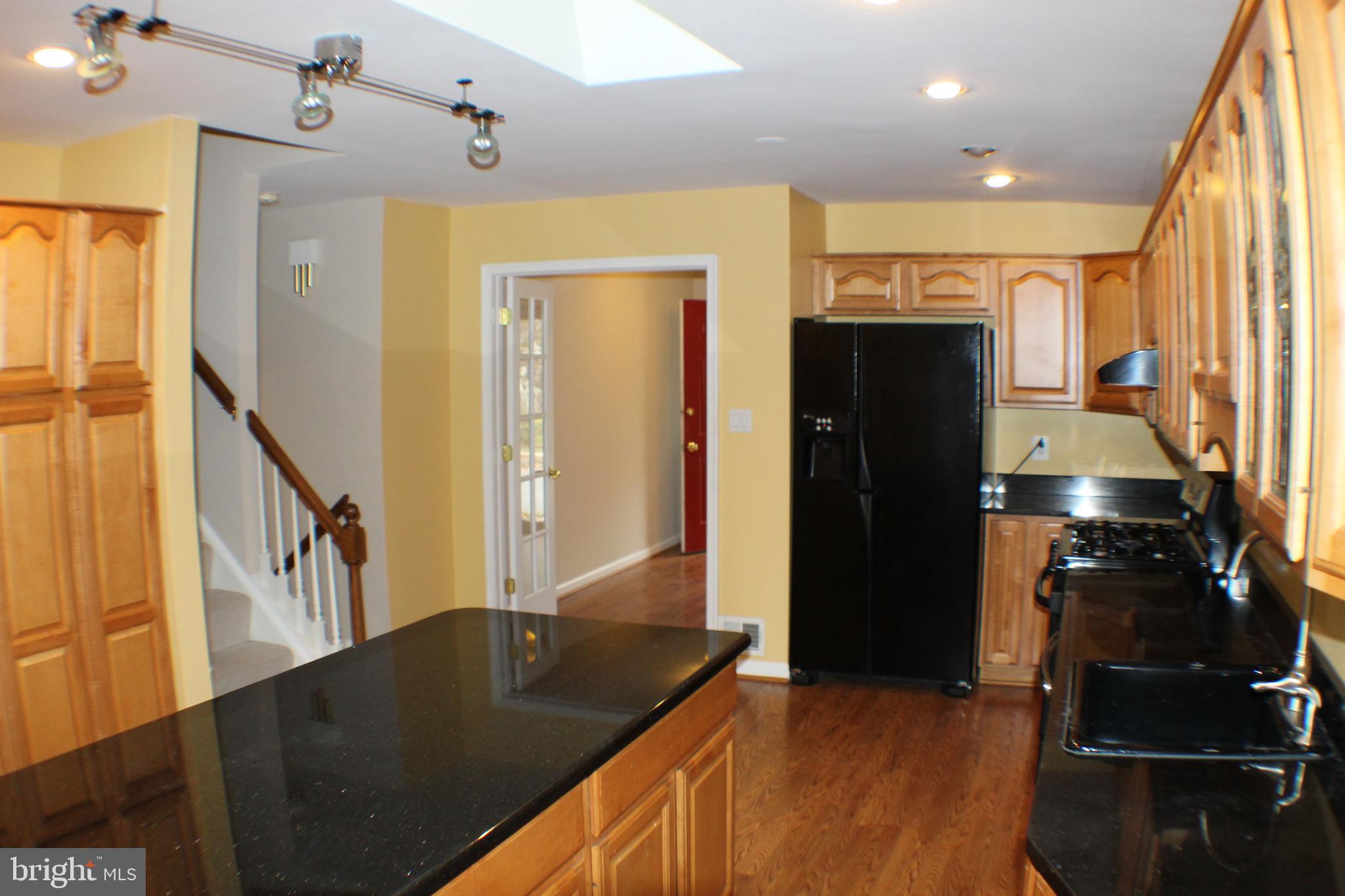 SOUTHPORT - Residential Lease