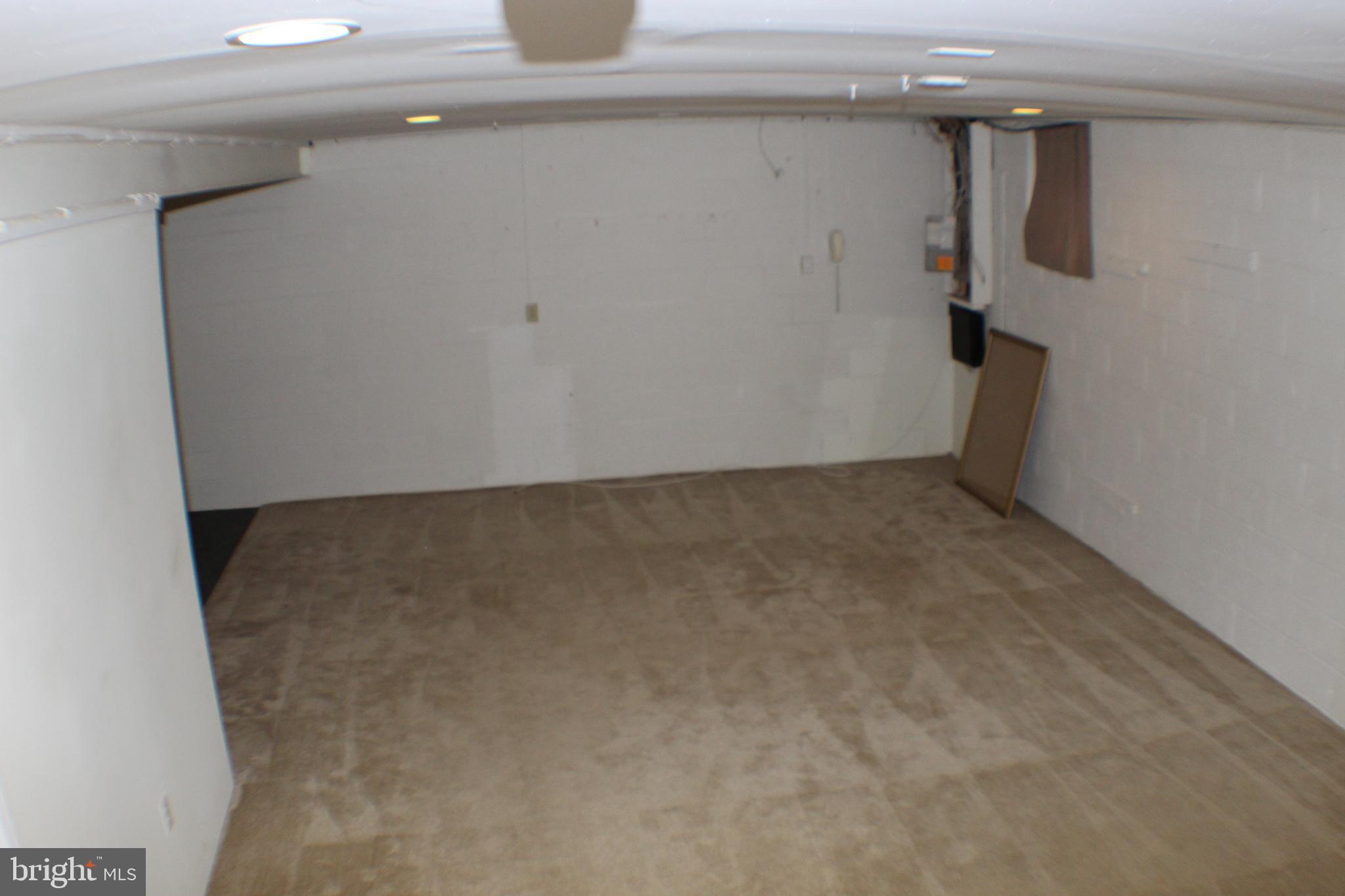 SOUTHPORT - Residential Lease