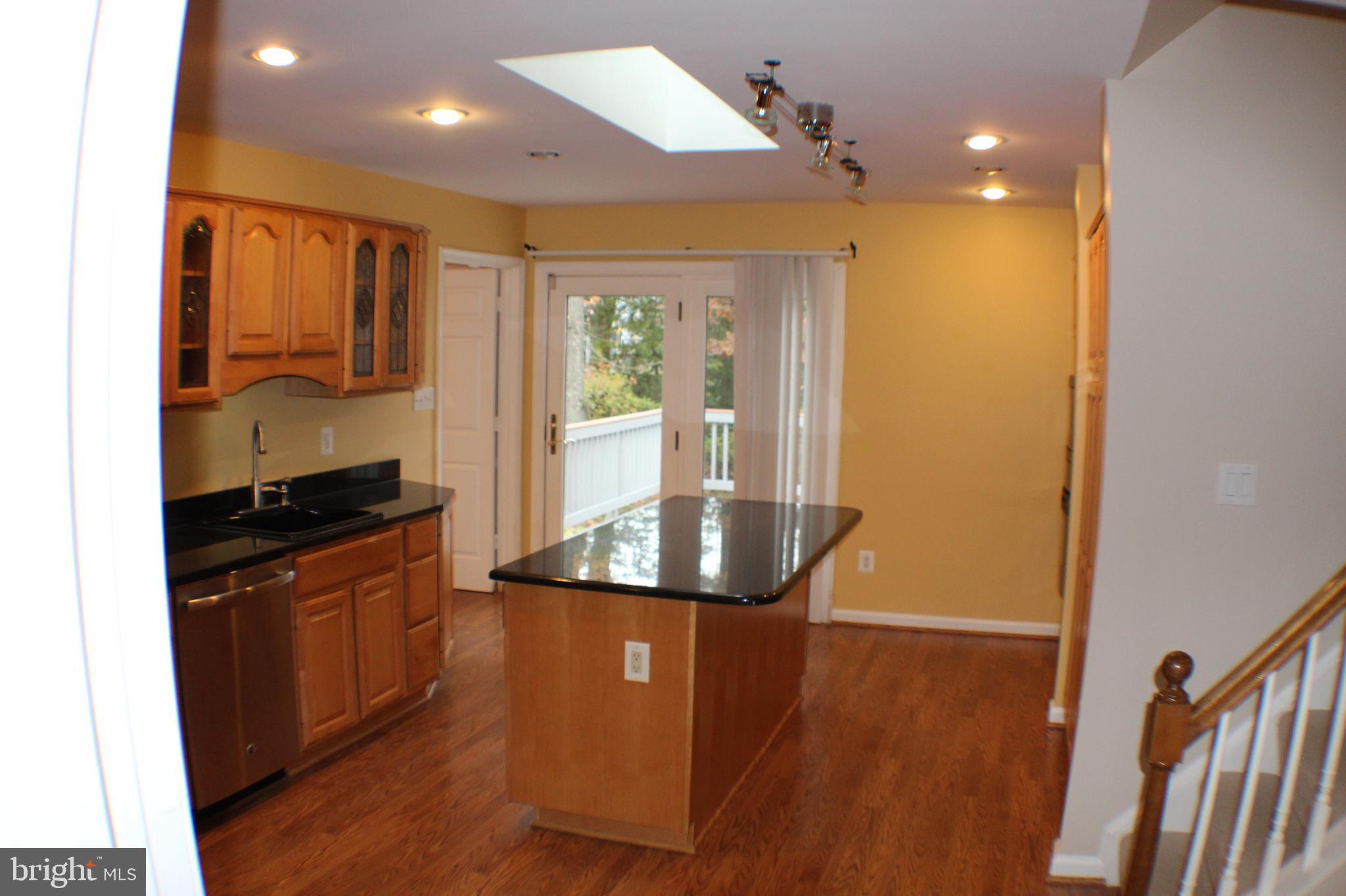 SOUTHPORT - Residential Lease