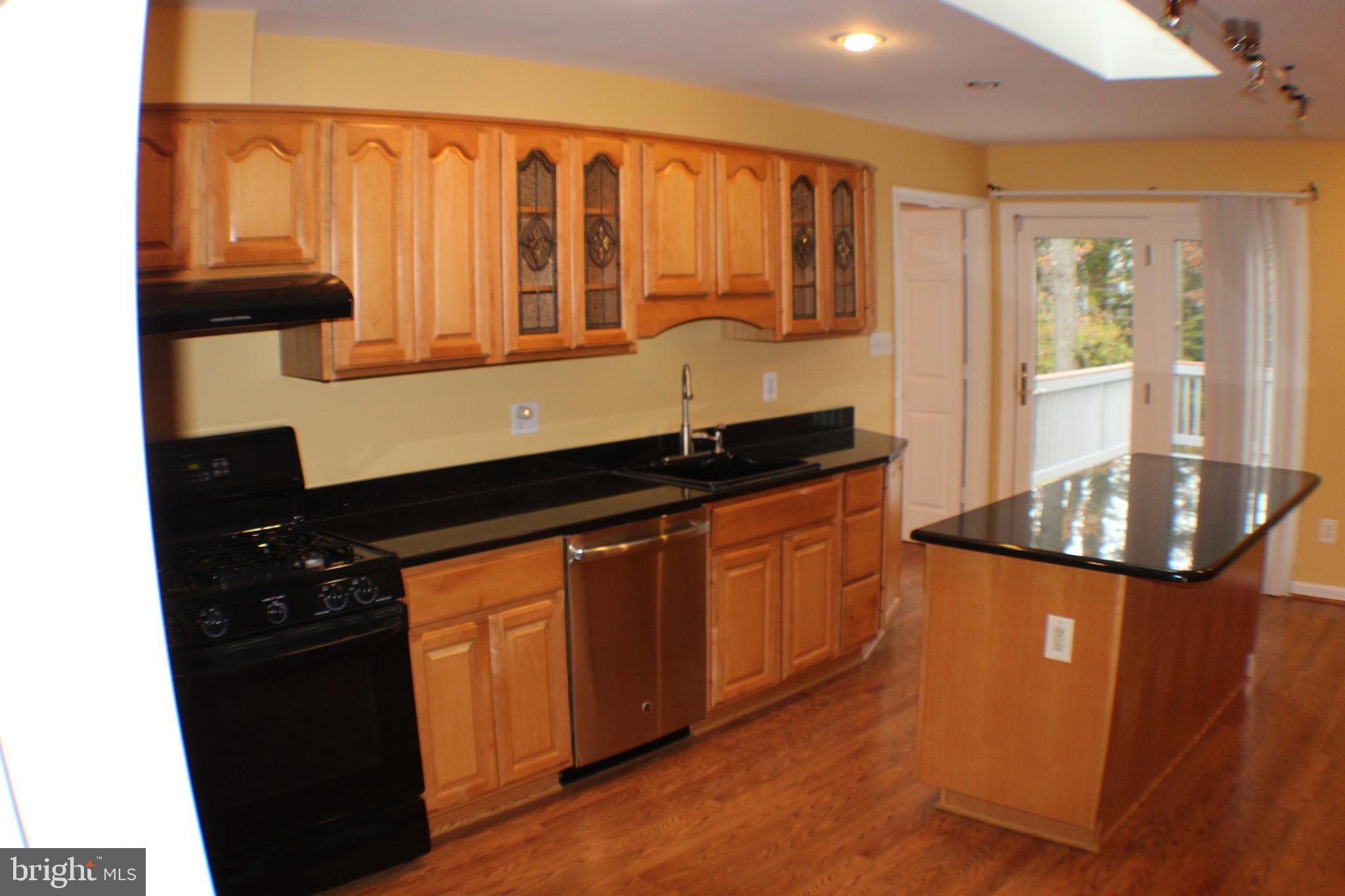 SOUTHPORT - Residential Lease