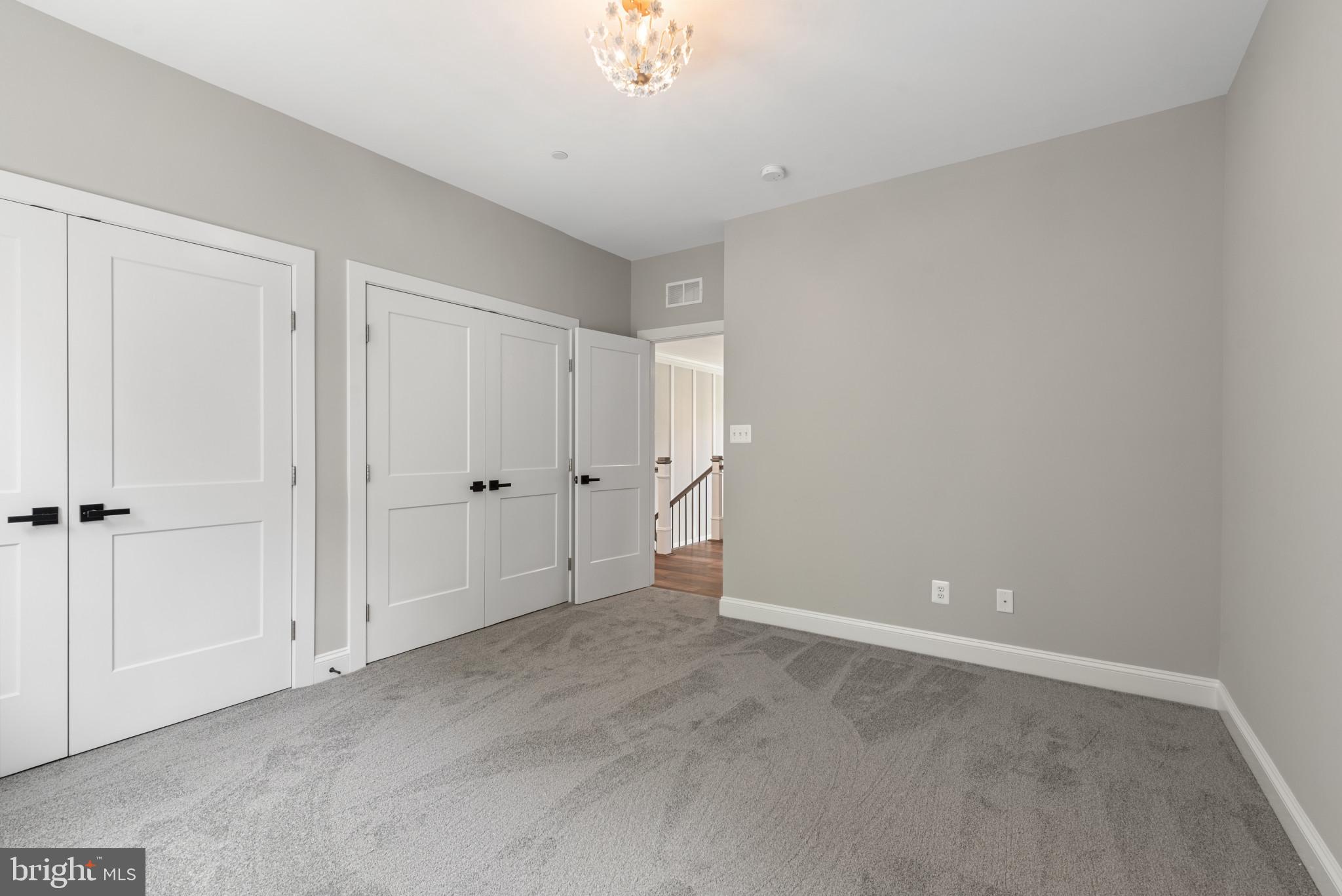 GLEN ARM - Residential