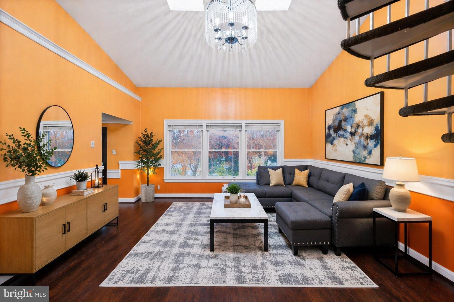 ROSEDALE - Residential