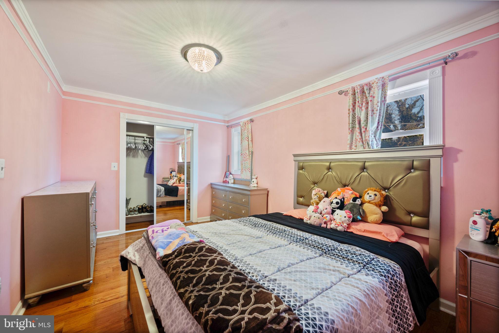 ROSEDALE - Residential