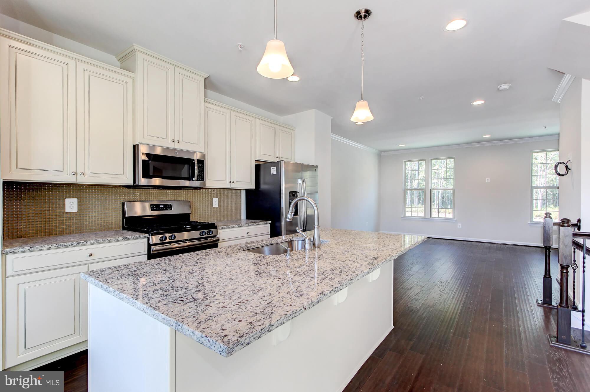 ROCKDALE VILLAGE - Residential