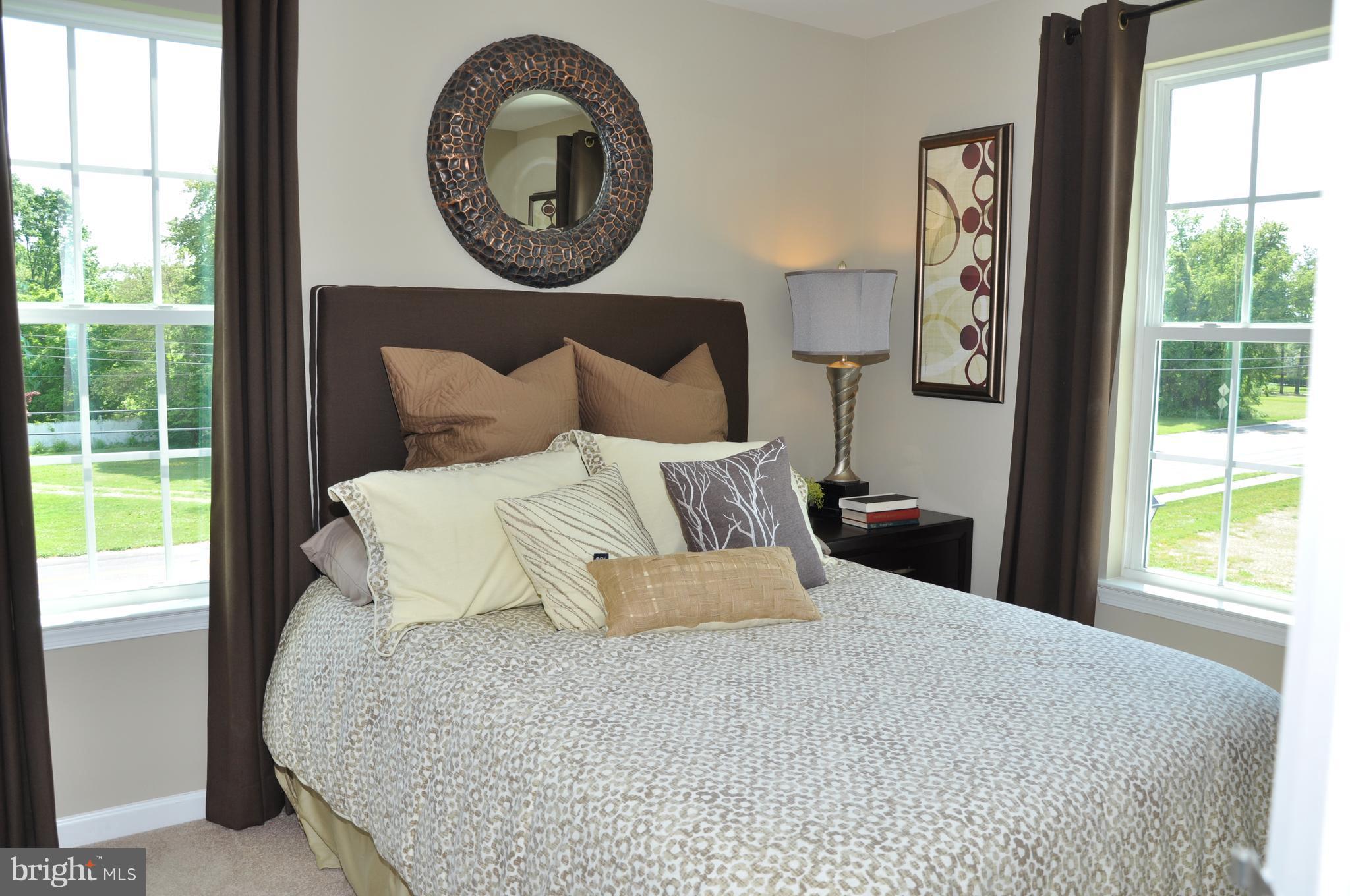 ROCKDALE VILLAGE - Residential