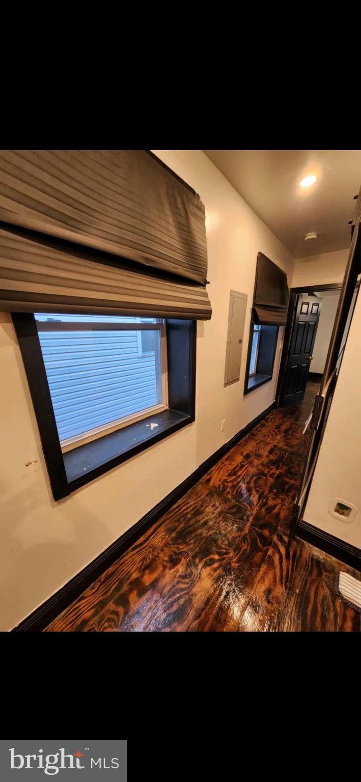 2149 RIDGE 2ND FLOOR AVENUE