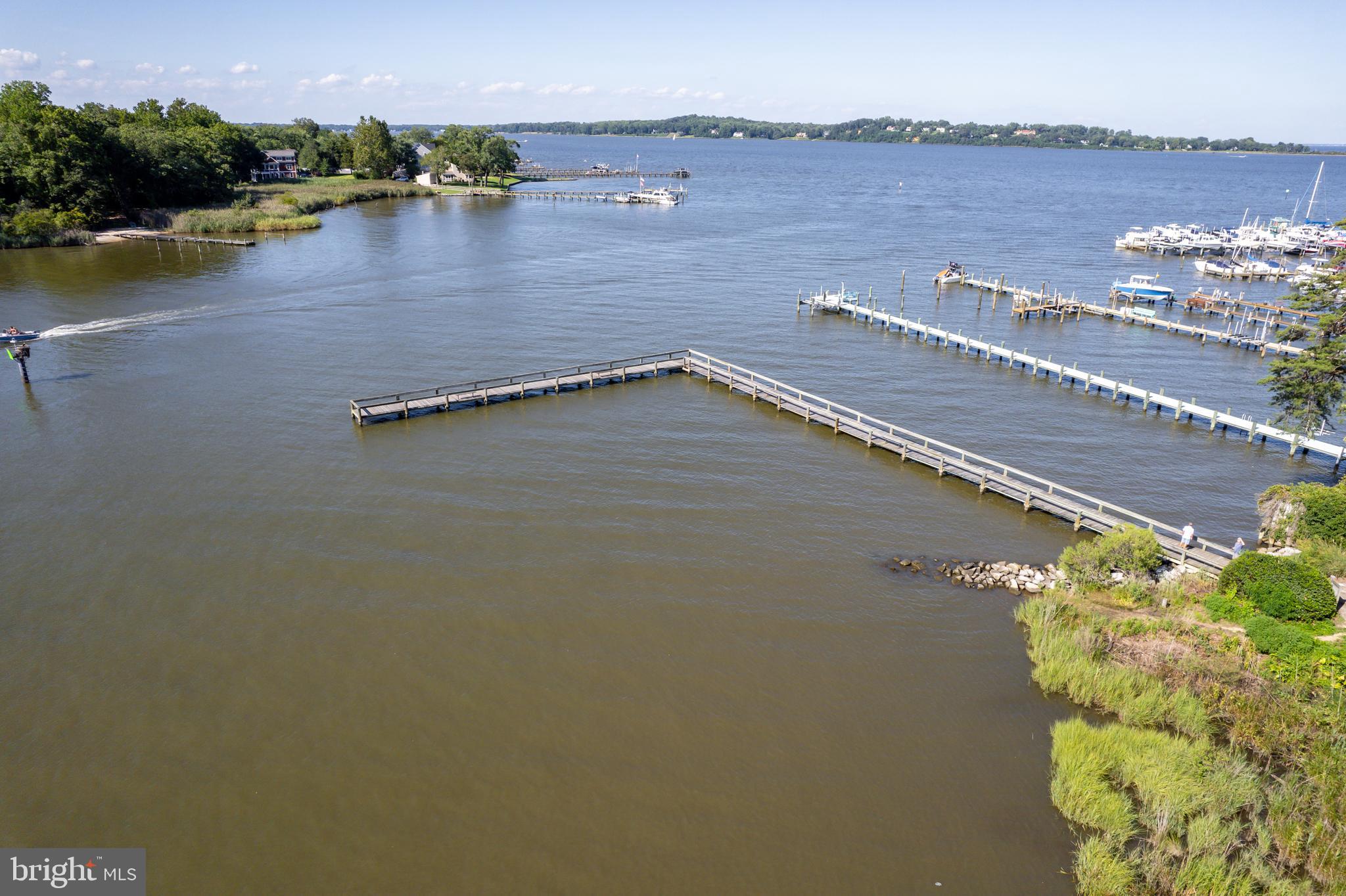 ATLANTIS - Residential