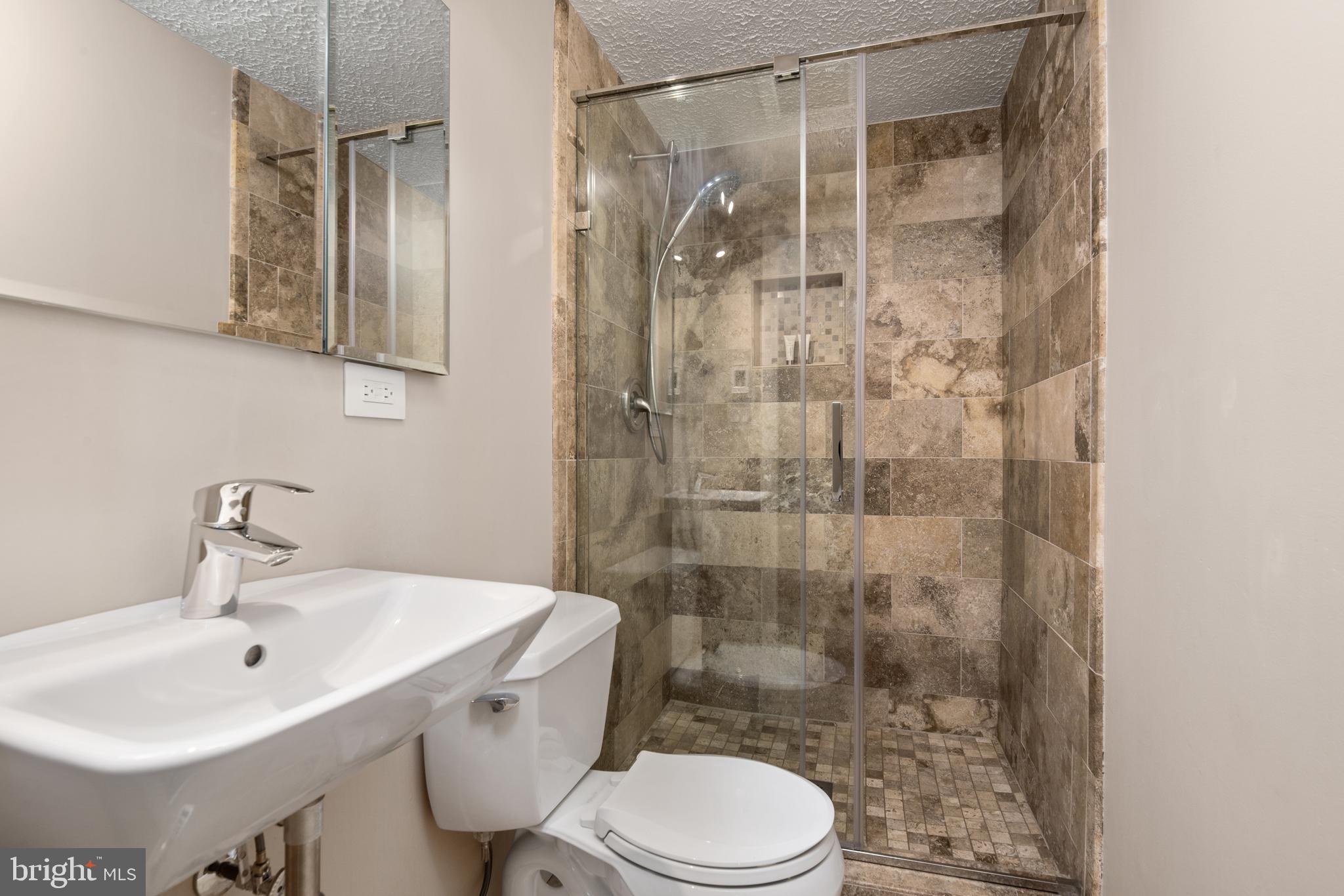 ATLANTIS - Residential