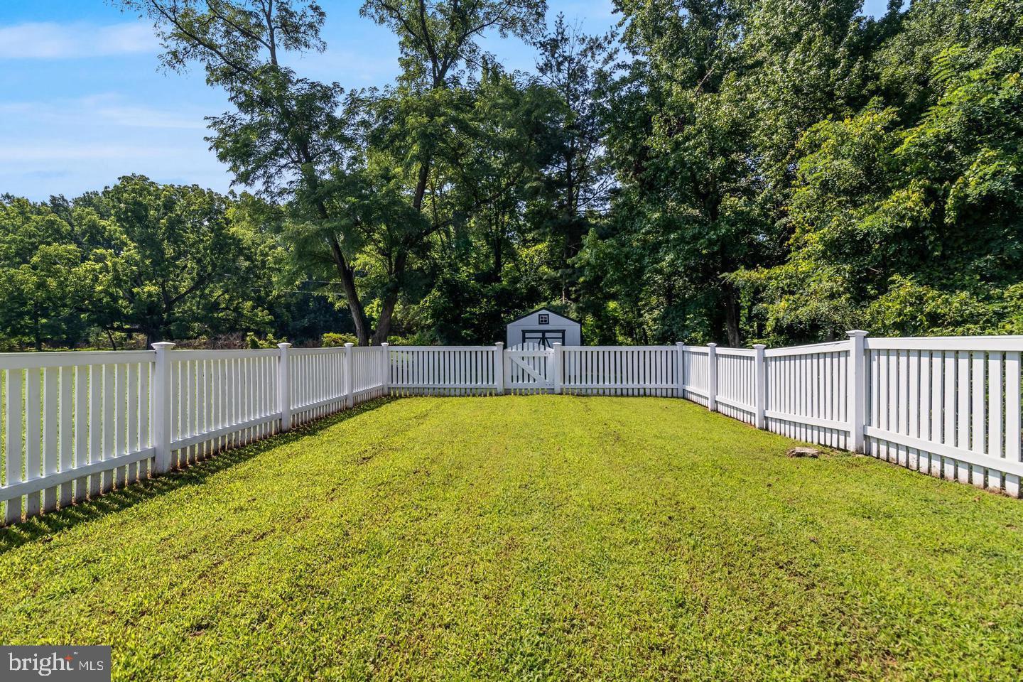 CLARKS RUN - Residential