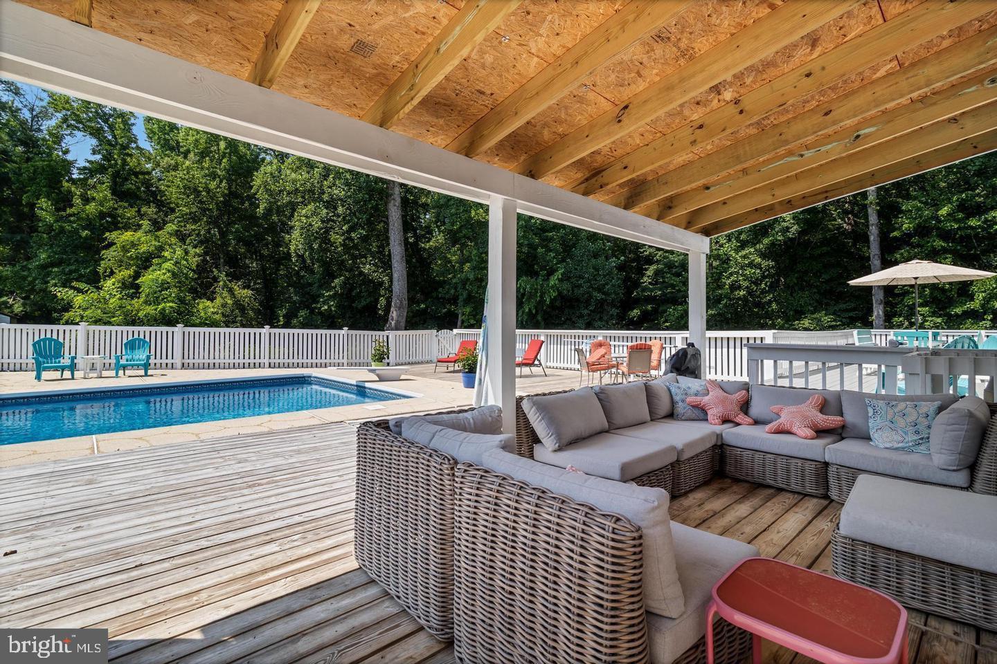 CLARKS RUN - Residential